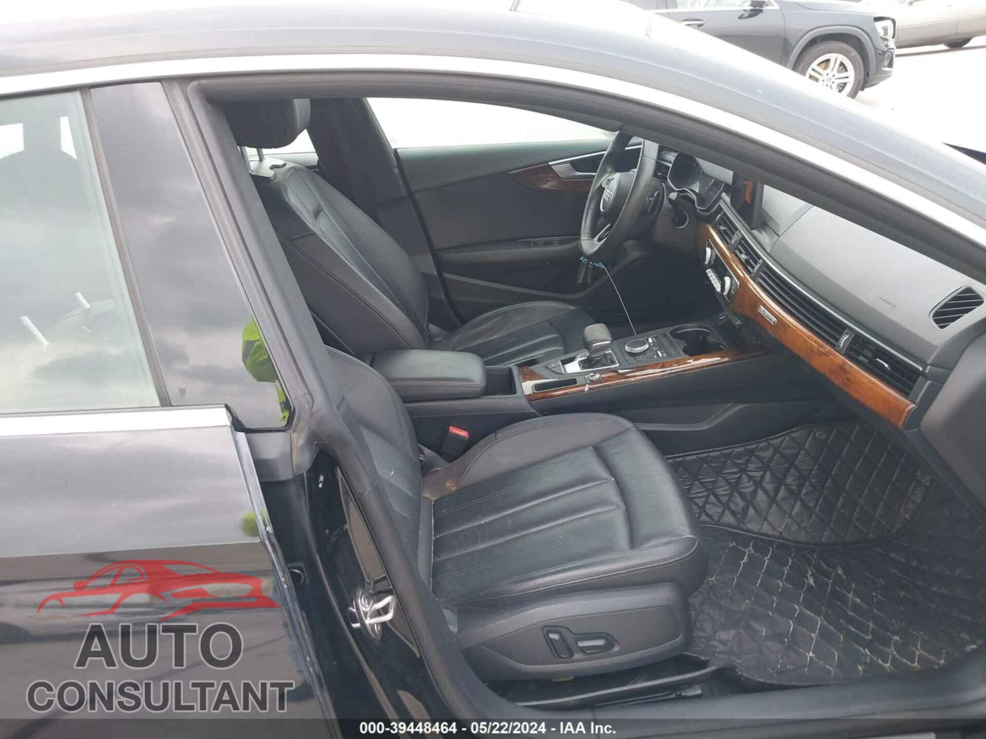 AUDI A5 2019 - WAUANCF59KA063148