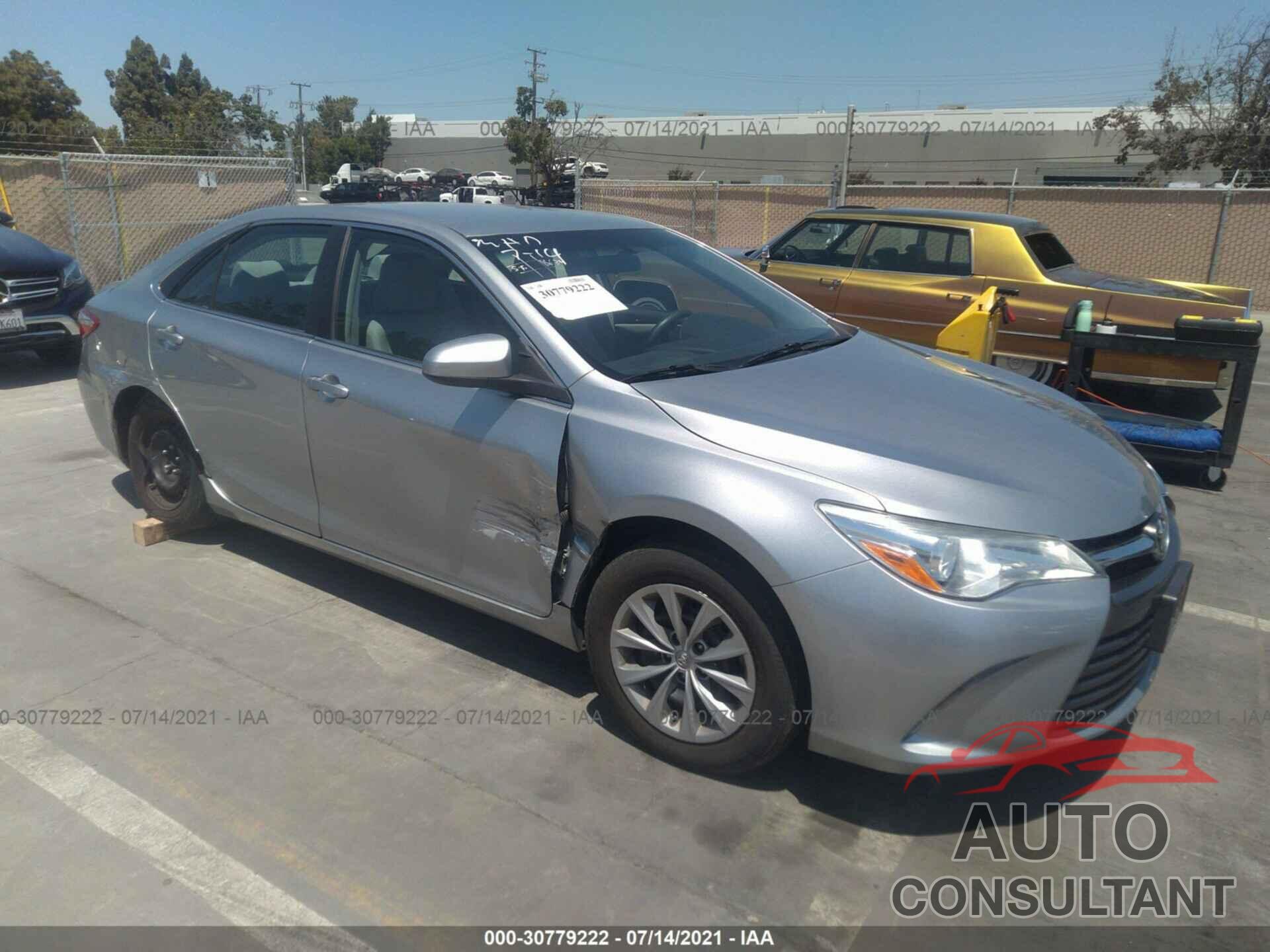TOYOTA CAMRY 2016 - 4T4BF1FK4GR519174