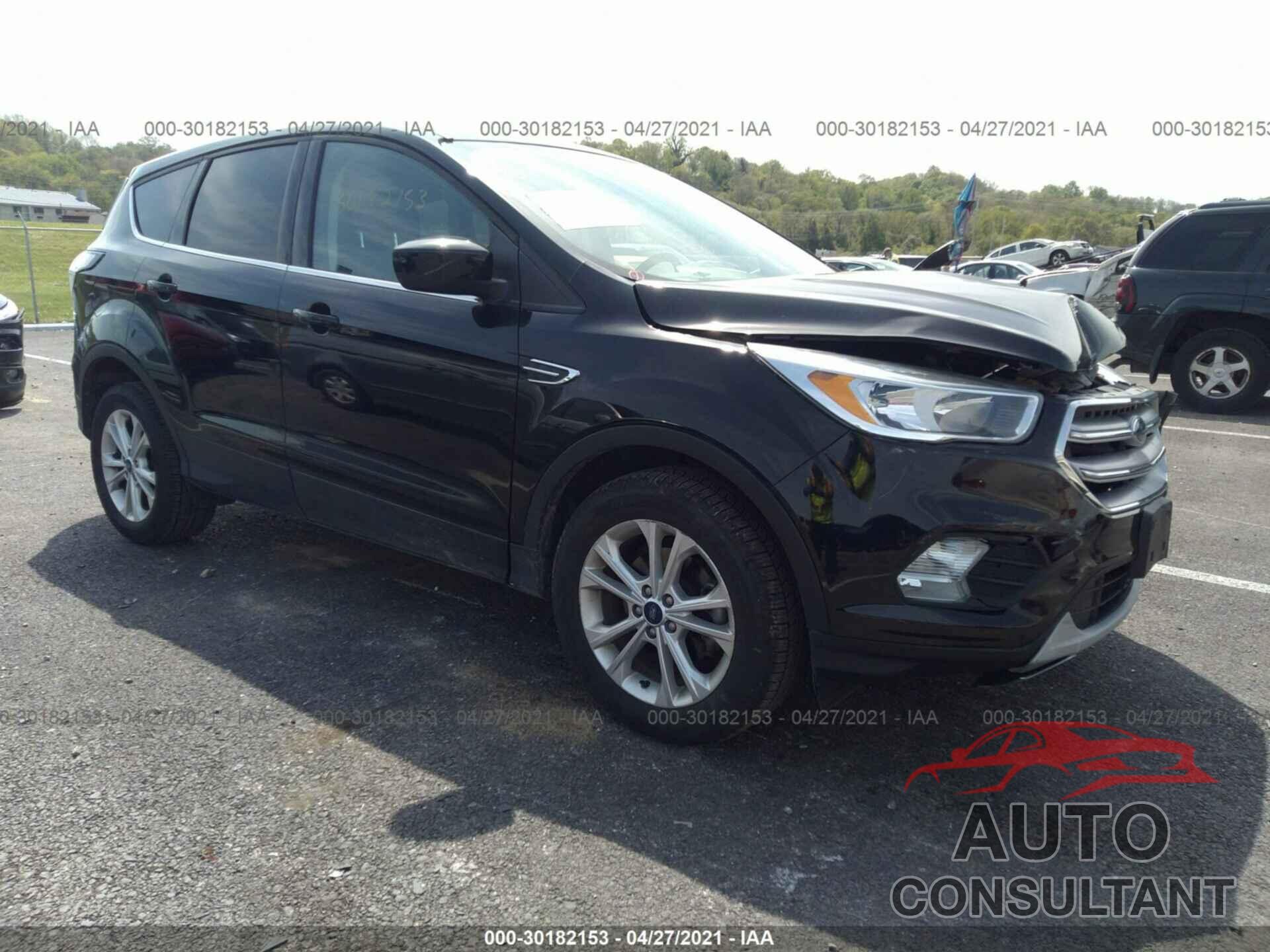 FORD ESCAPE 2017 - 1FMCU0GD0HUB79991