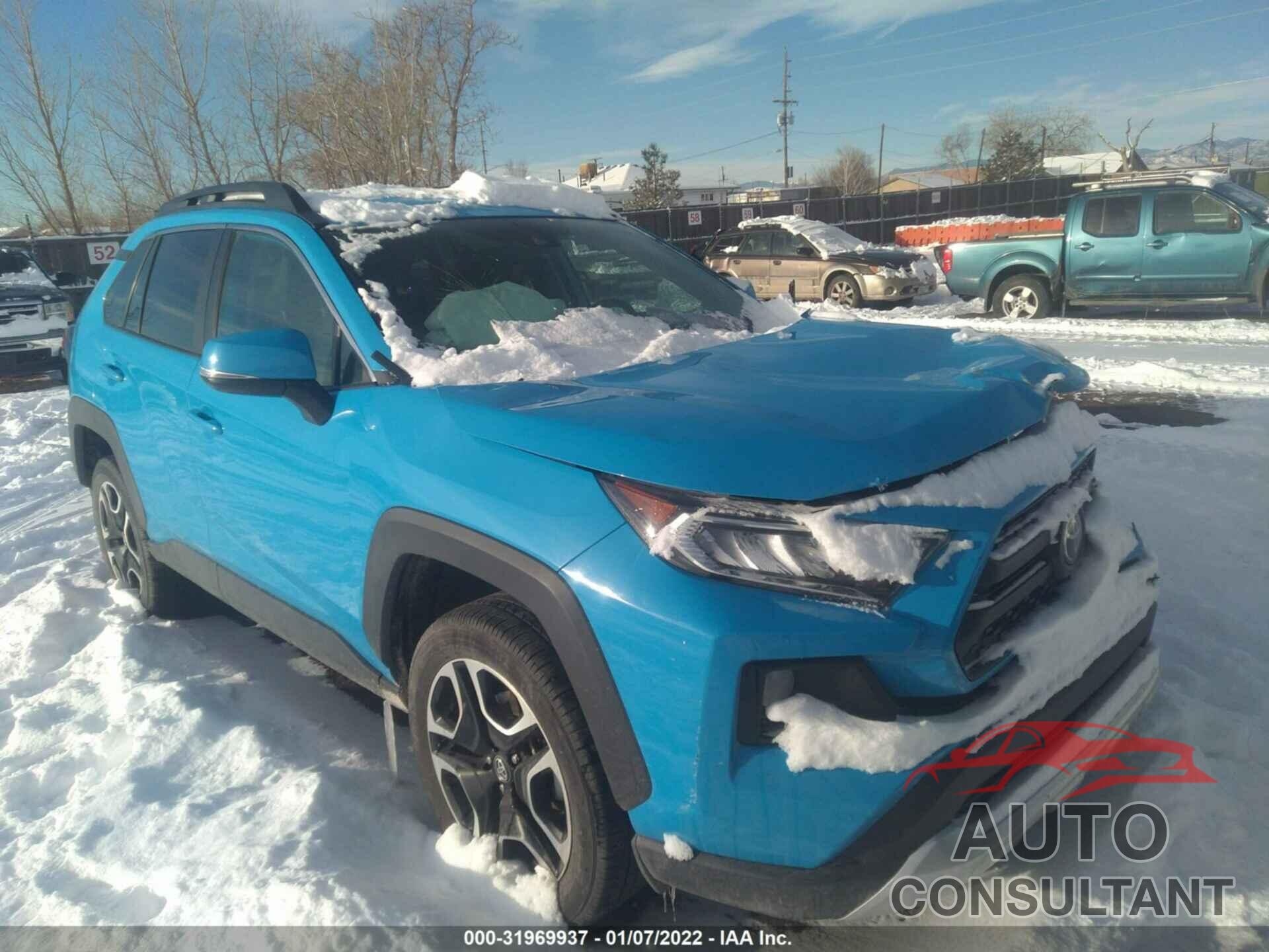 TOYOTA RAV4 2020 - 2T3J1RFV9LC099816