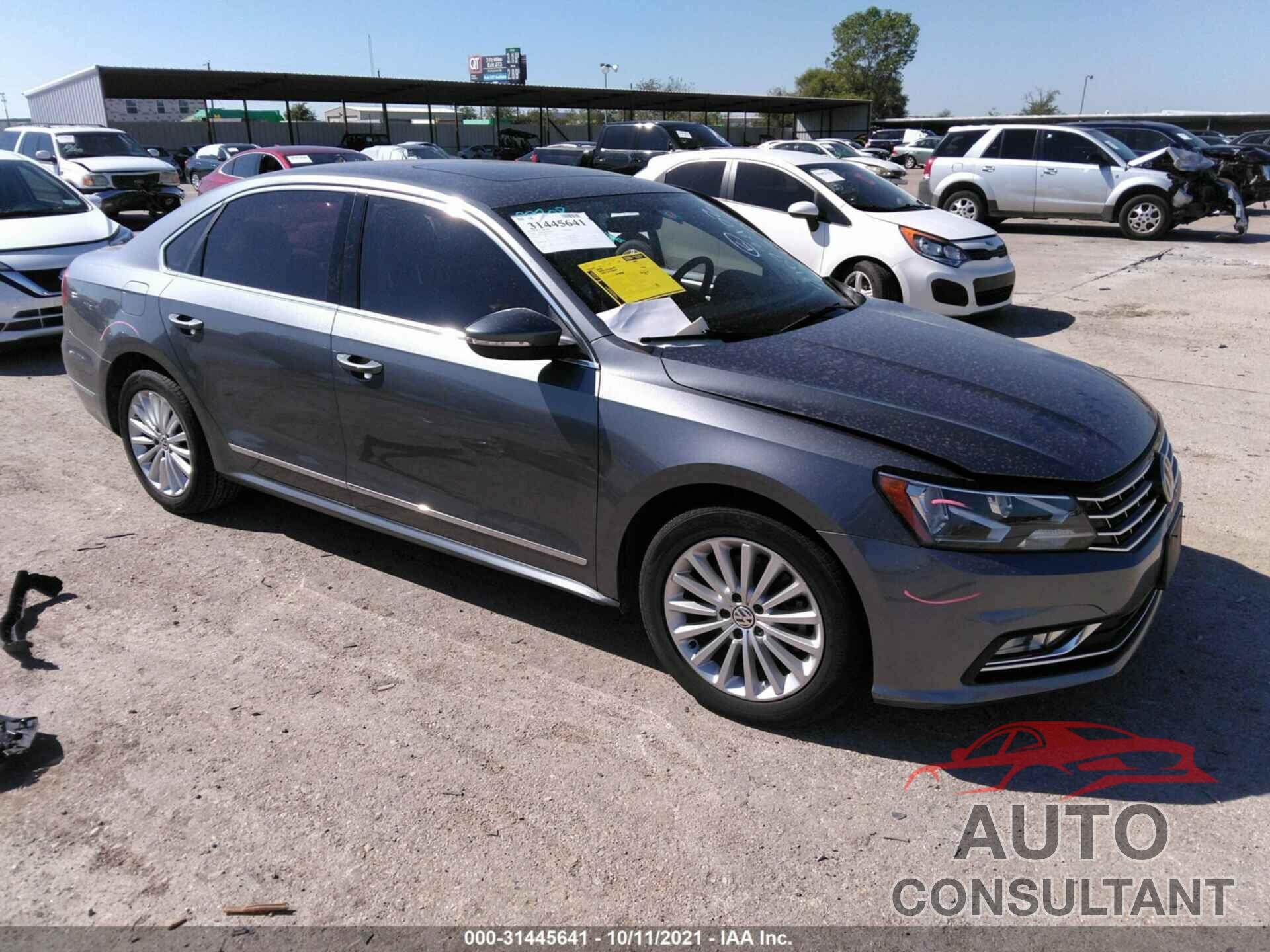 VOLKSWAGEN PASSAT 2016 - 1VWBT7A30GC033510