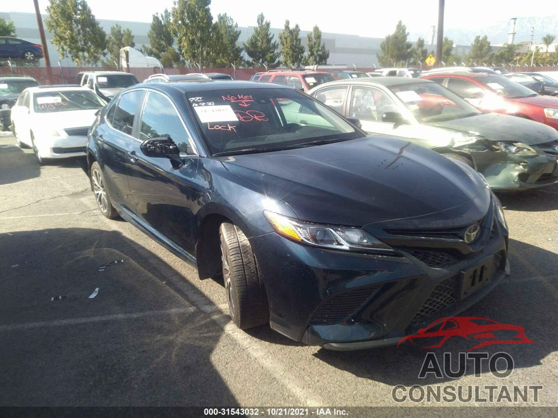 TOYOTA CAMRY 2020 - 4T1G11AK9LU869299