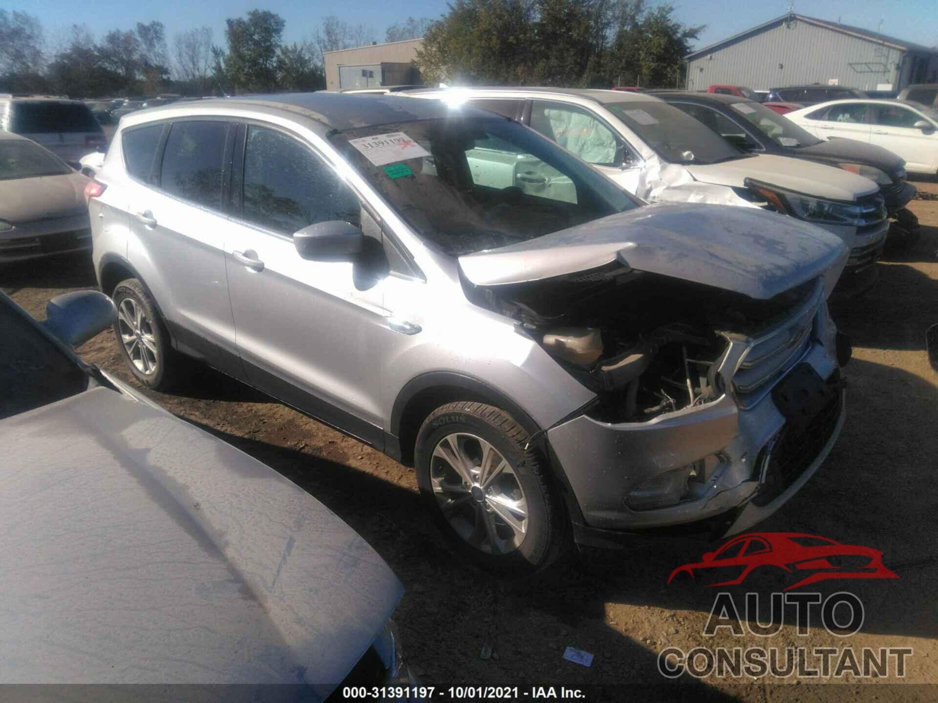 FORD ESCAPE 2017 - 1FMCU0GD9HUE46268