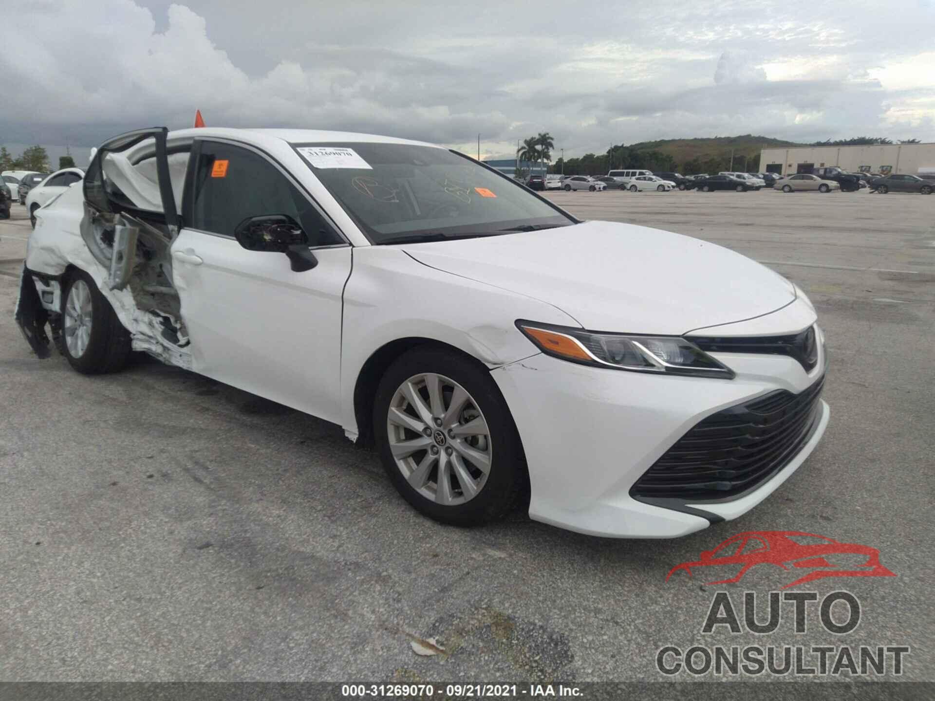 TOYOTA CAMRY 2020 - 4T1C11AK7LU971425