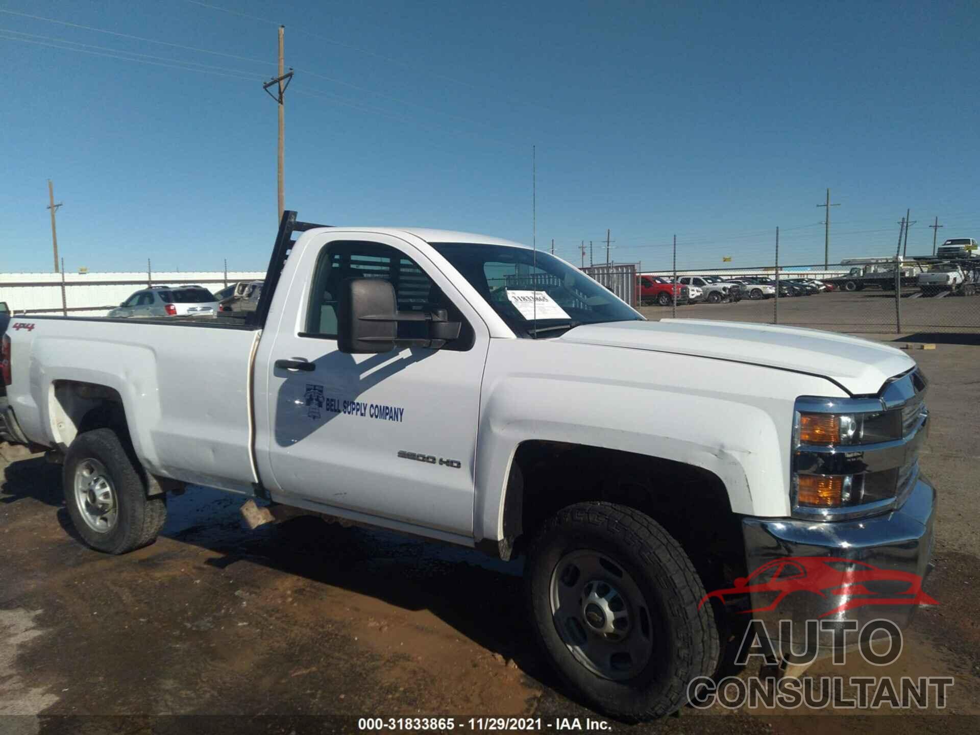 CHEVROLET SILVERADO 2500HD 2018 - 1GC0KUEG5JZ277294