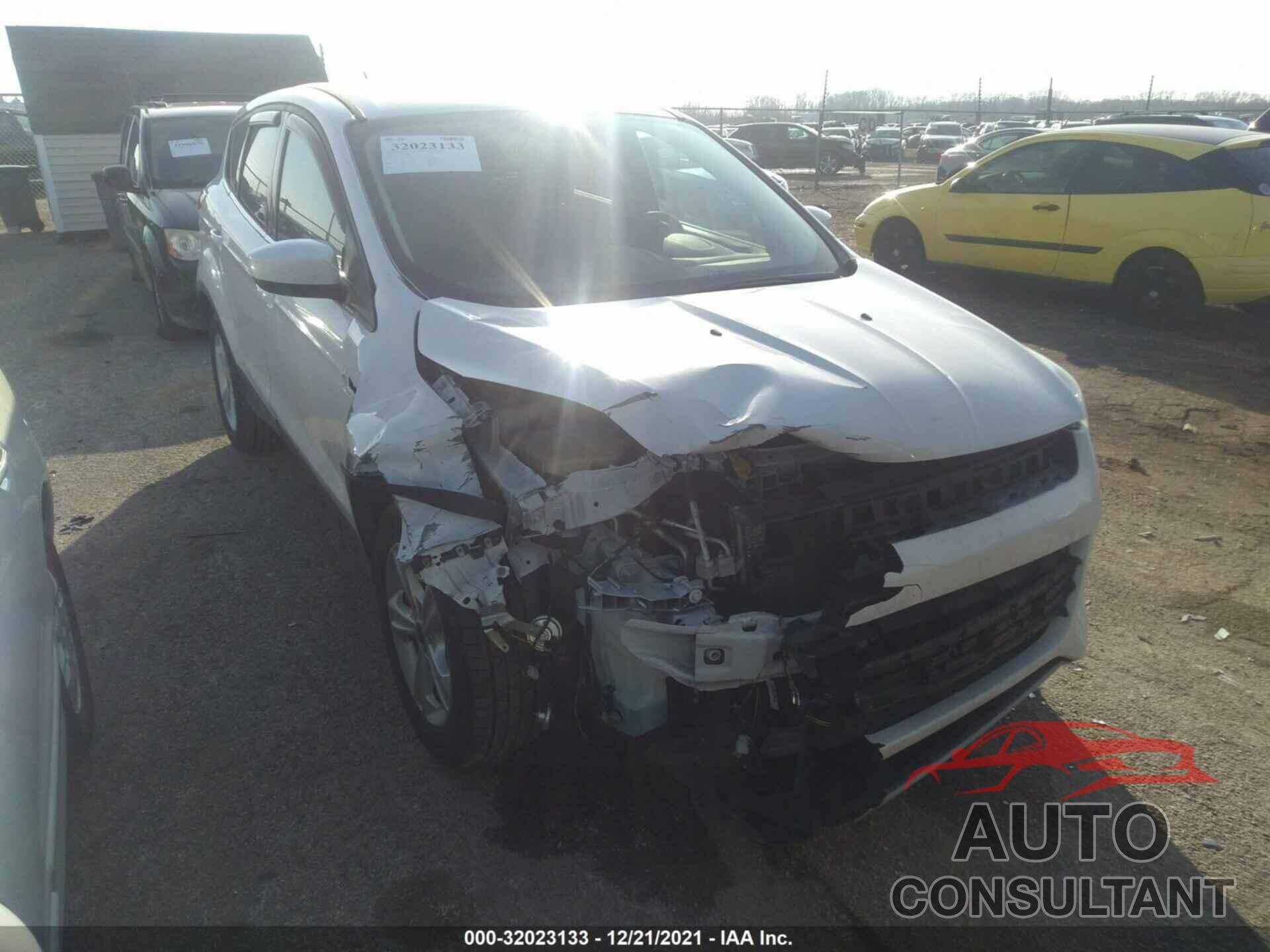 FORD ESCAPE 2016 - 1FMCU0G73GUB12679