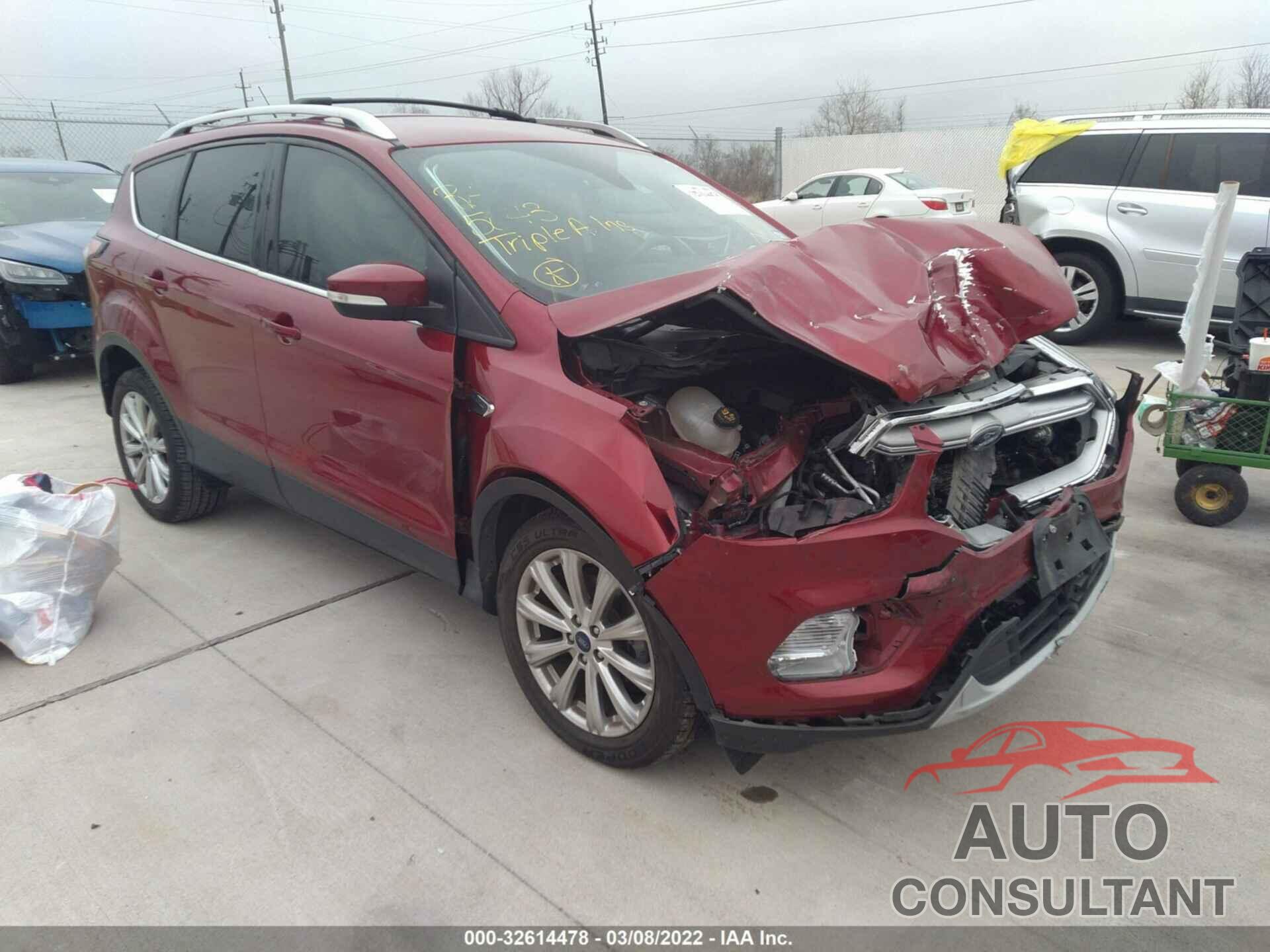 FORD ESCAPE 2017 - 1FMCU0JD7HUD84362