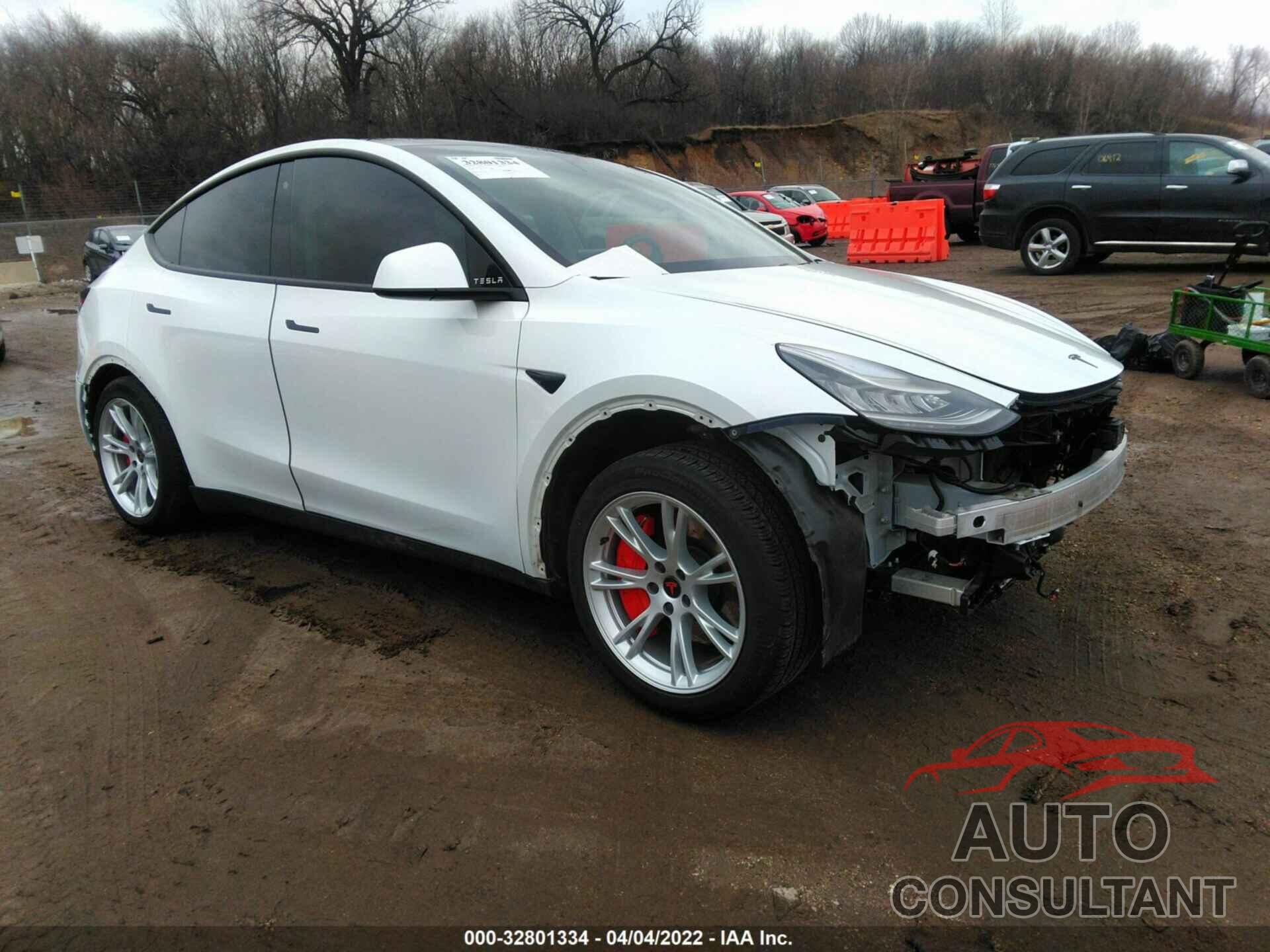 TESLA MODEL Y 2020 - 5YJYGDEEXLF028419
