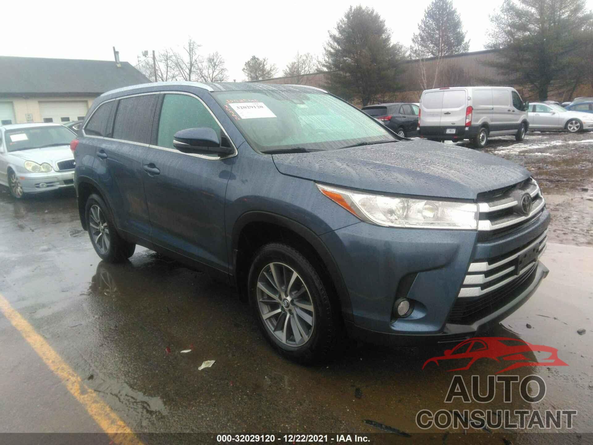 TOYOTA HIGHLANDER 2019 - 5TDJZRFH1KS968443