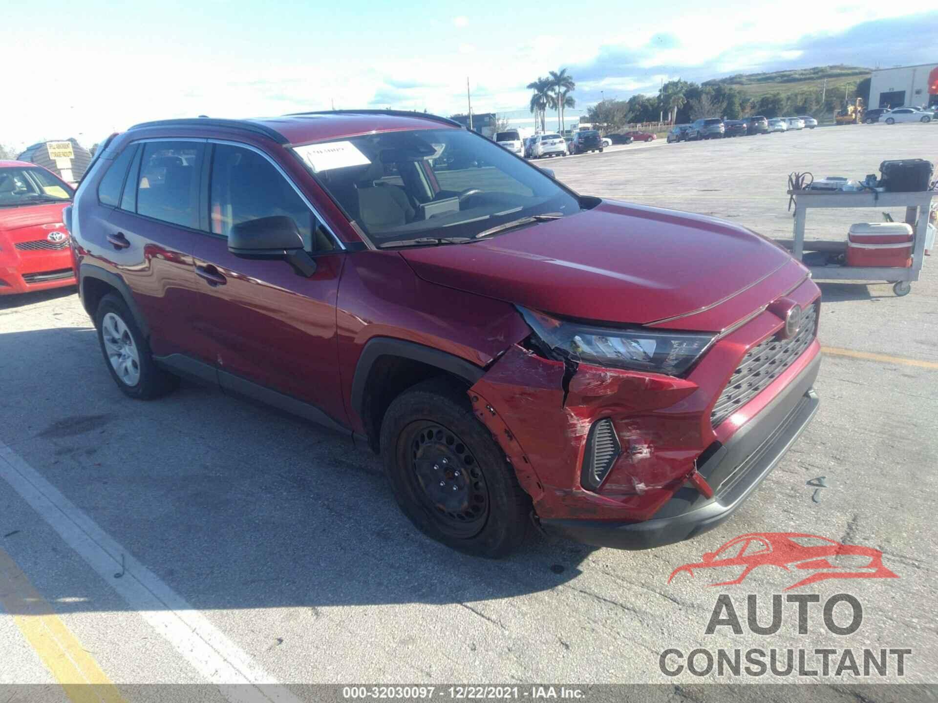 TOYOTA RAV4 2019 - JTMH1RFV9KJ003581