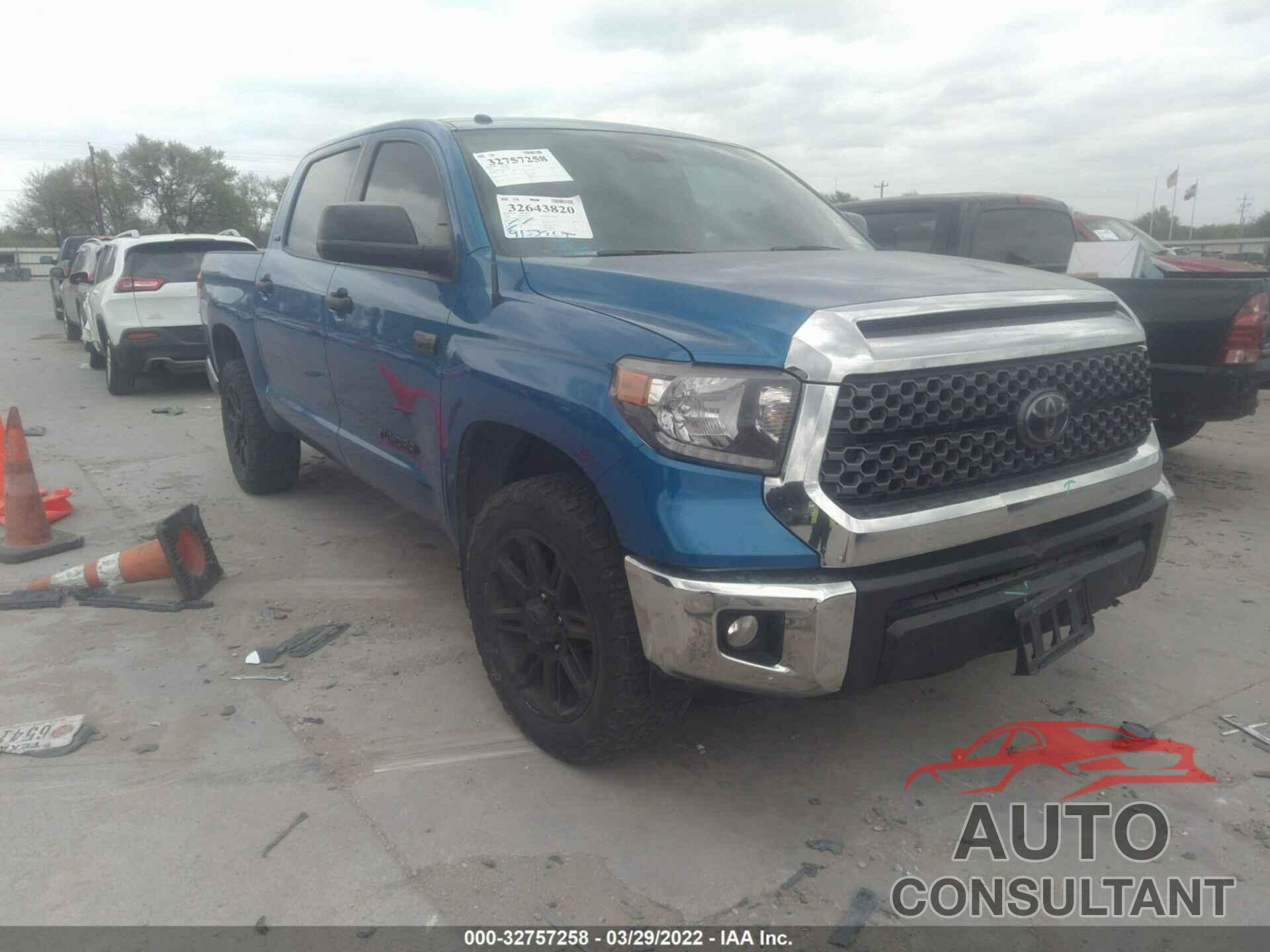 TOYOTA TUNDRA 4WD 2018 - 5TFDW5F16JX765638