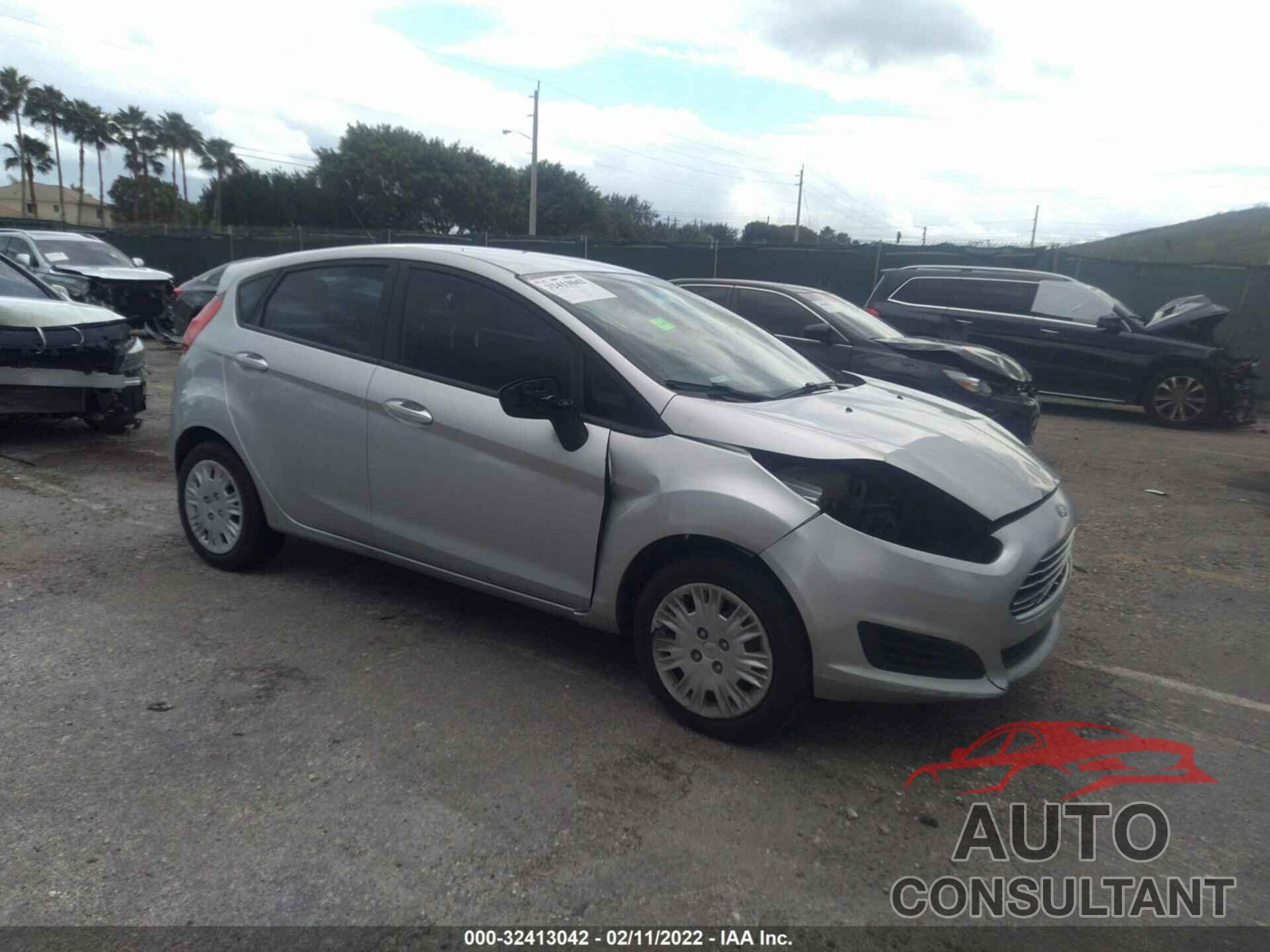 FORD FIESTA 2016 - 3FADP4TJ0GM170946