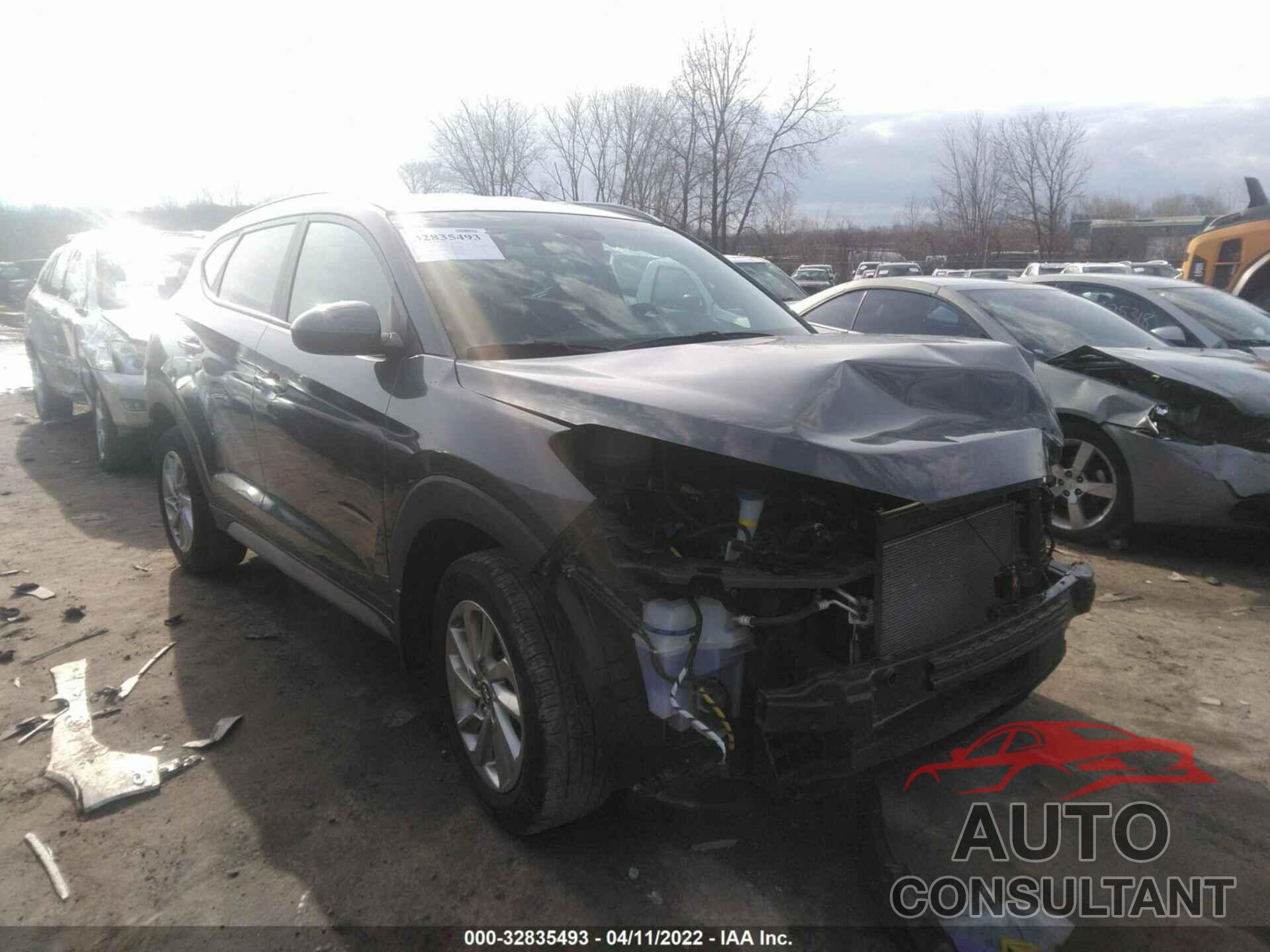 HYUNDAI TUCSON 2018 - KM8J3CA47JU826252