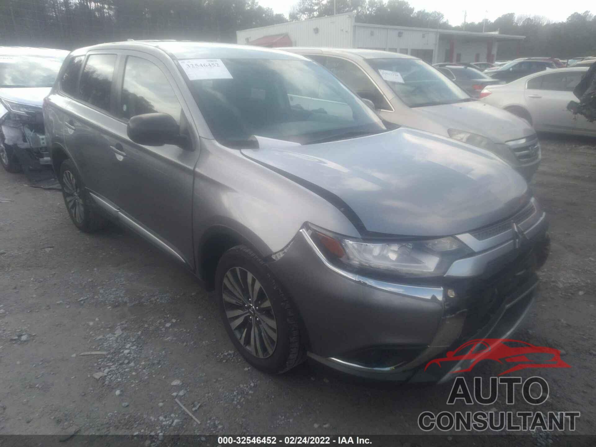 MITSUBISHI OUTLANDER 2020 - JA4AZ3A32LZ026050