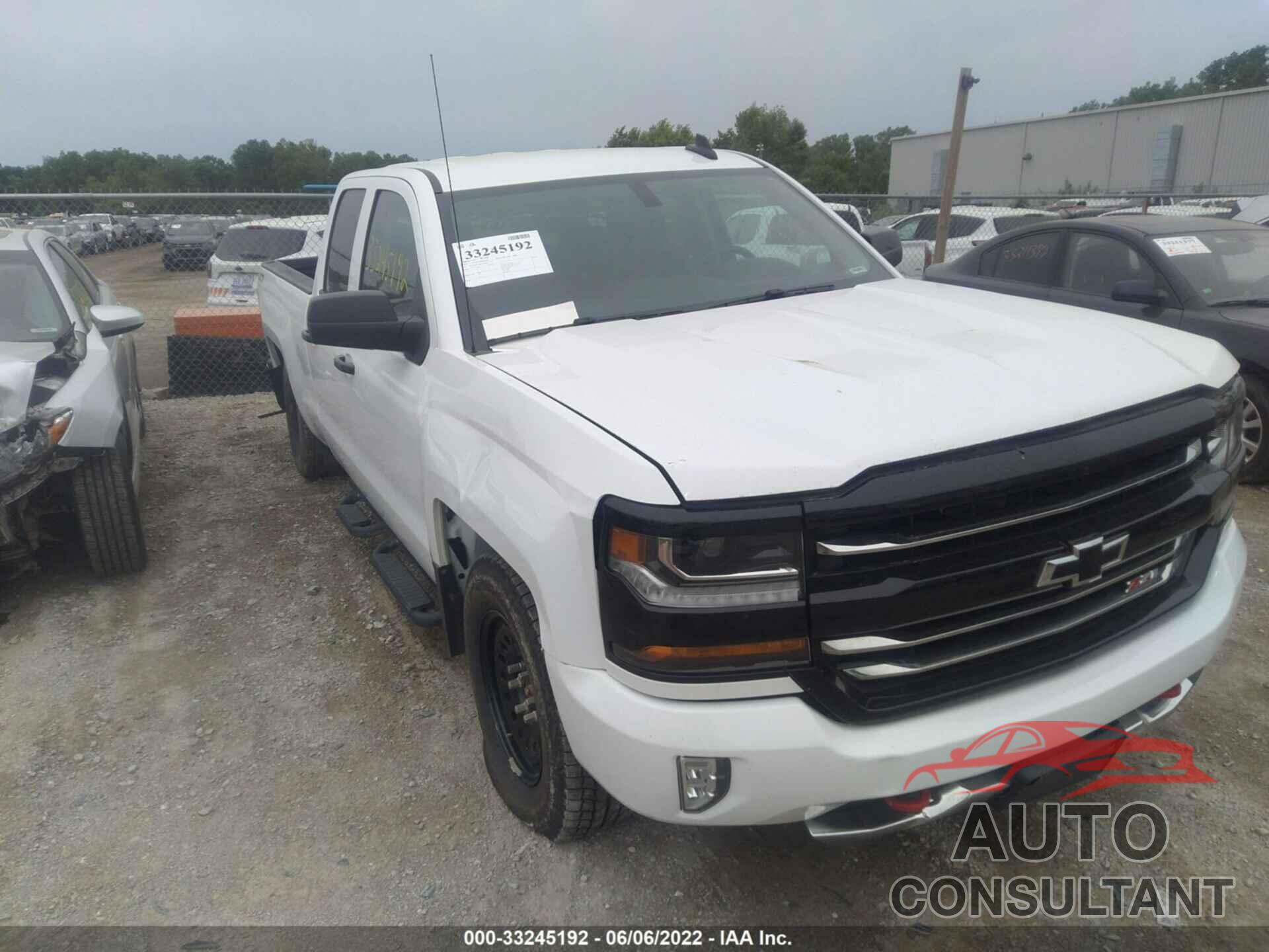 CHEVROLET SILVERADO 1500 2017 - 1GCVKREC9HZ362763