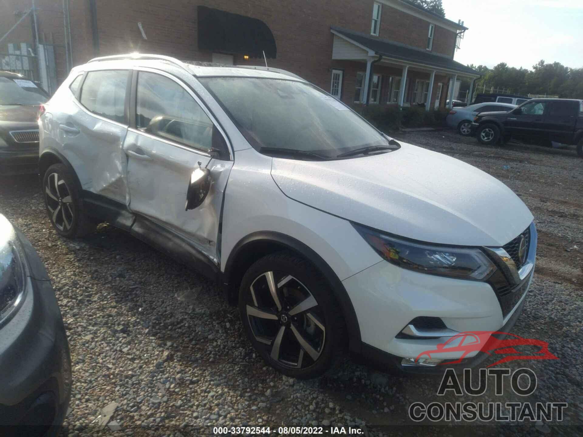 NISSAN ROGUE SPORT 2021 - JN1BJ1CV1MW573143