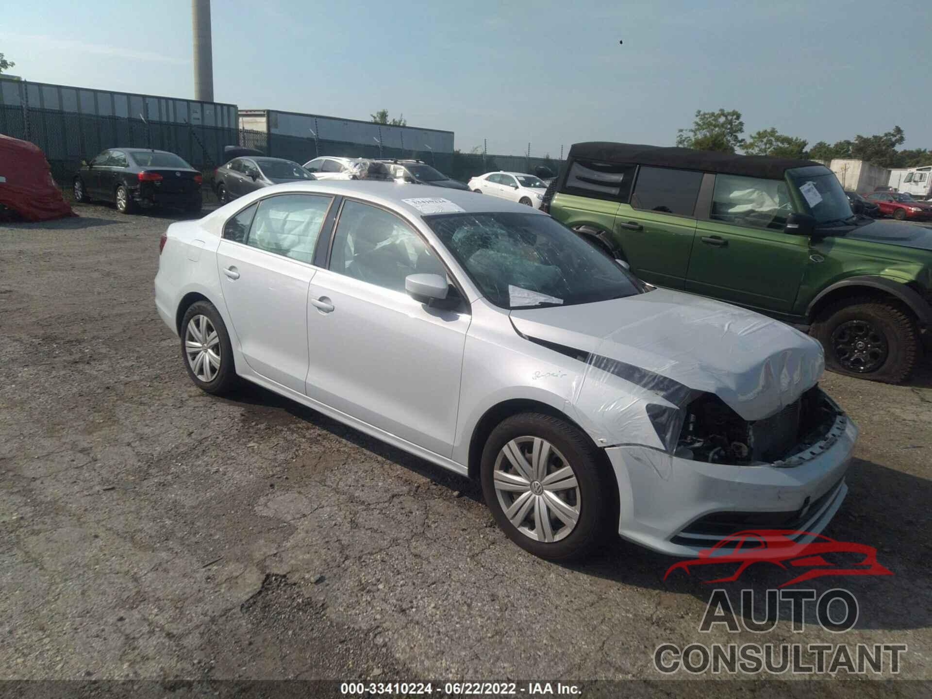 VOLKSWAGEN JETTA 2017 - 3VW2B7AJ4HM316686