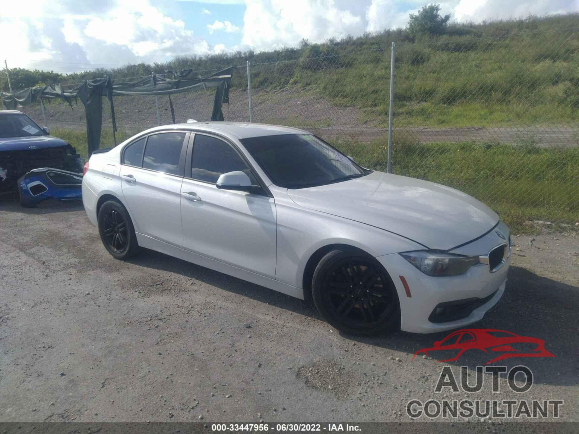 BMW 3 SERIES 2016 - WBA8A9C50GK619401