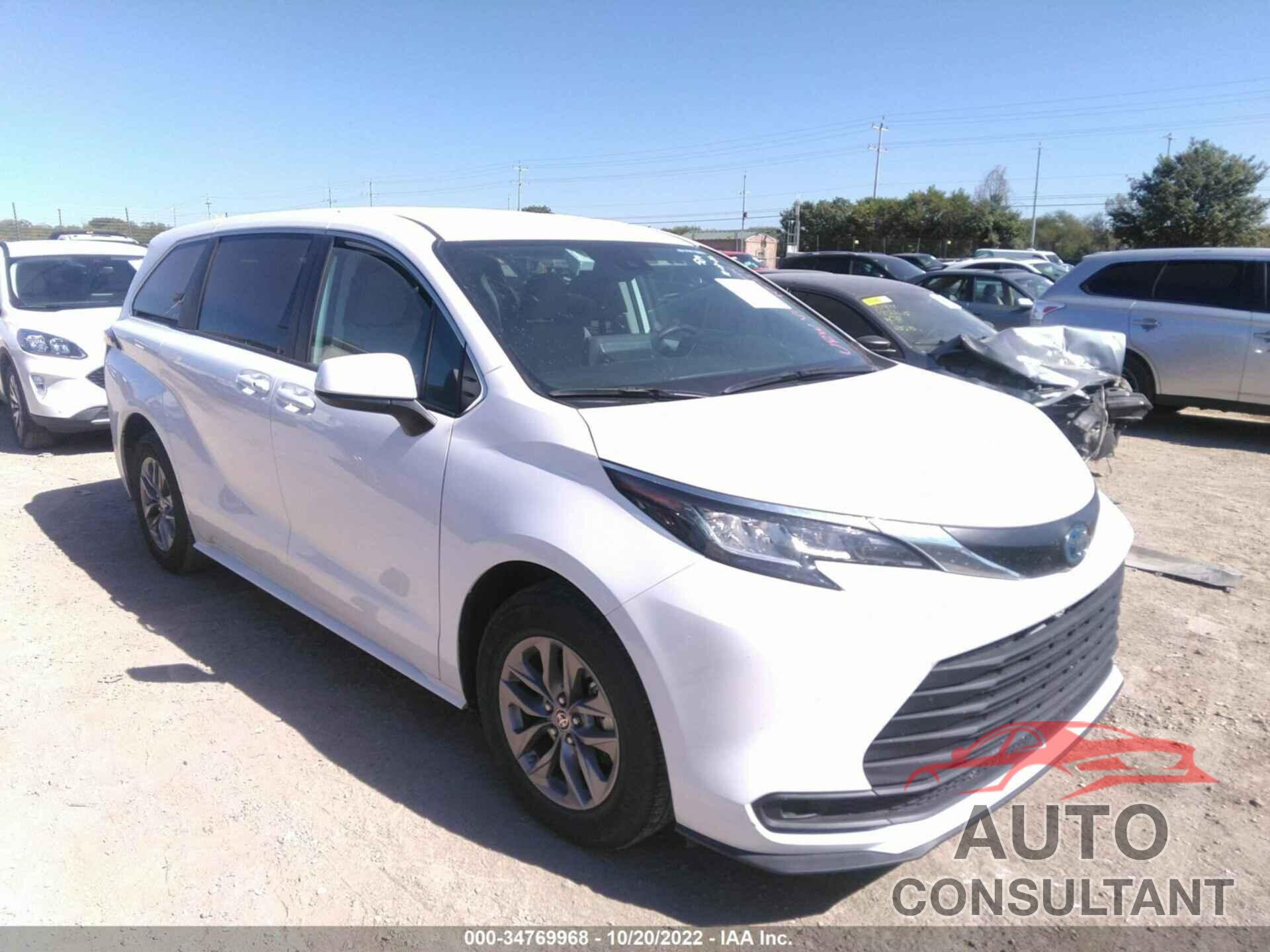 TOYOTA SIENNA 2022 - 5TDKRKEC3NS076264