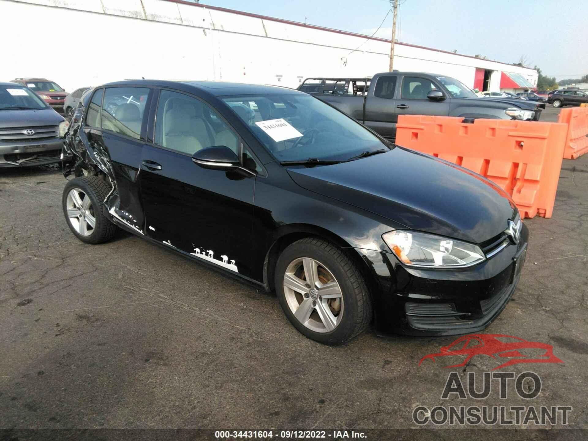 VOLKSWAGEN GOLF 2017 - 3VW217AU0HM001848