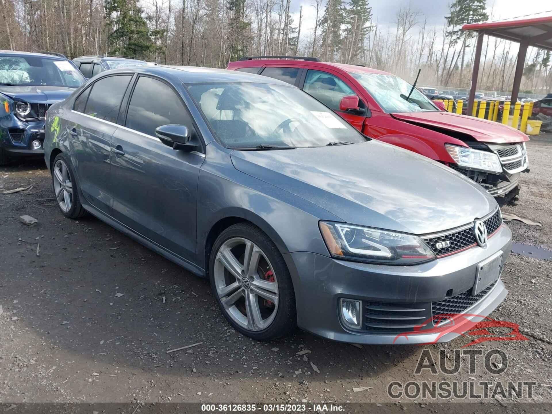 VOLKSWAGEN JETTA SEDAN 2015 - 3VW5T7AJ6FM268390