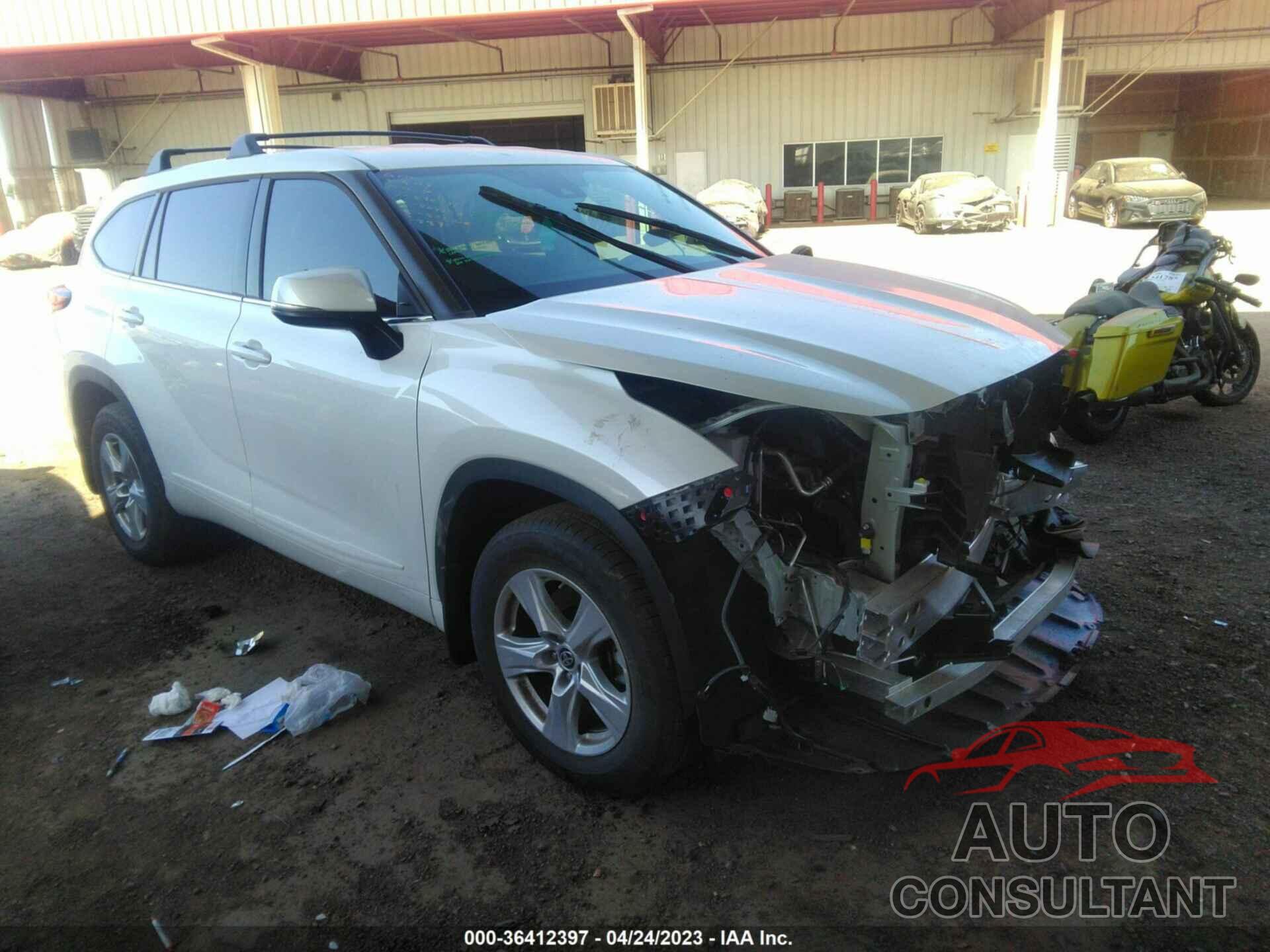 TOYOTA HIGHLANDER 2022 - 5TDBZRBH9NS590791