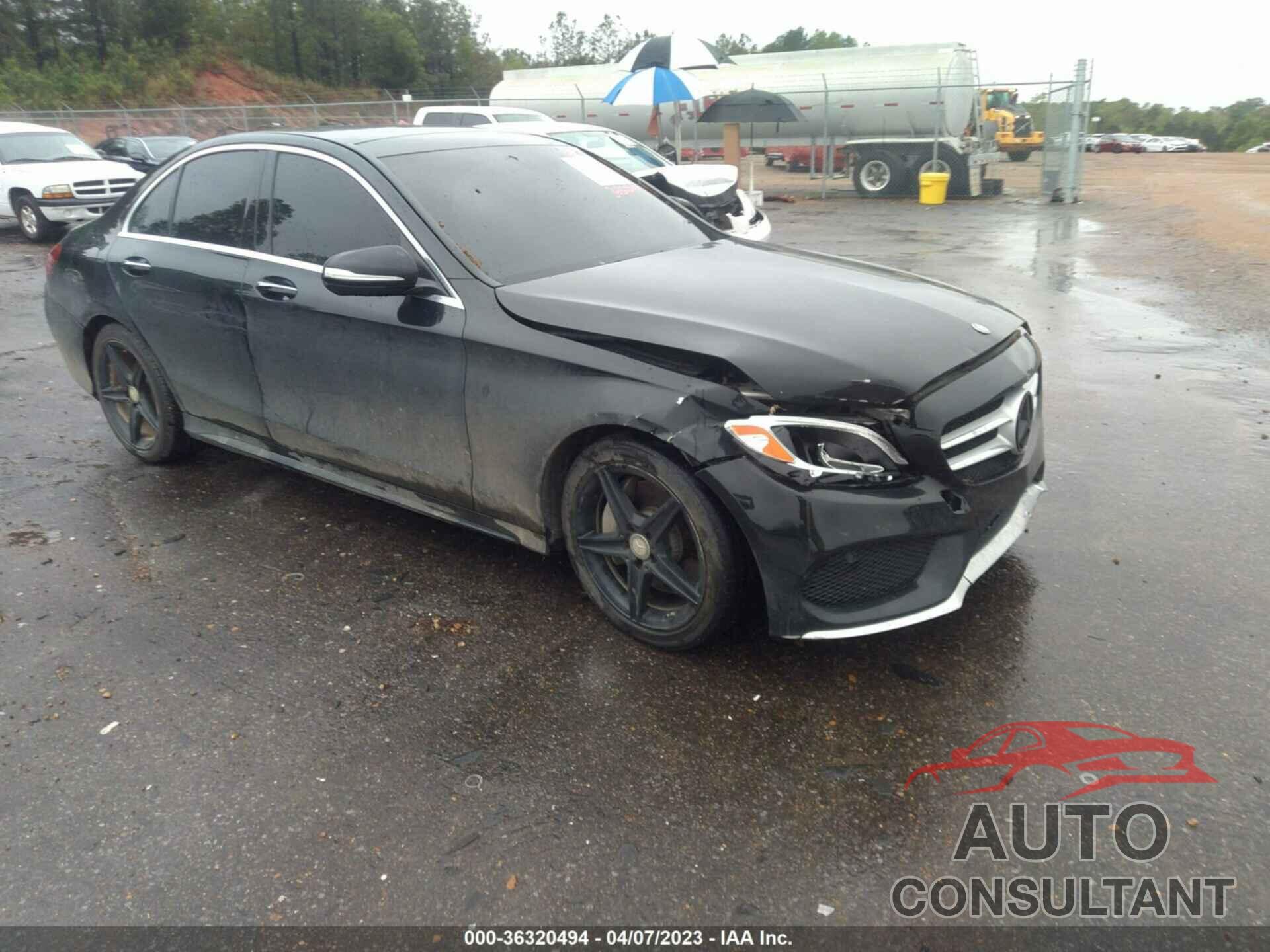 MERCEDES-BENZ C-CLASS 2015 - 55SWF4KB5FU010756