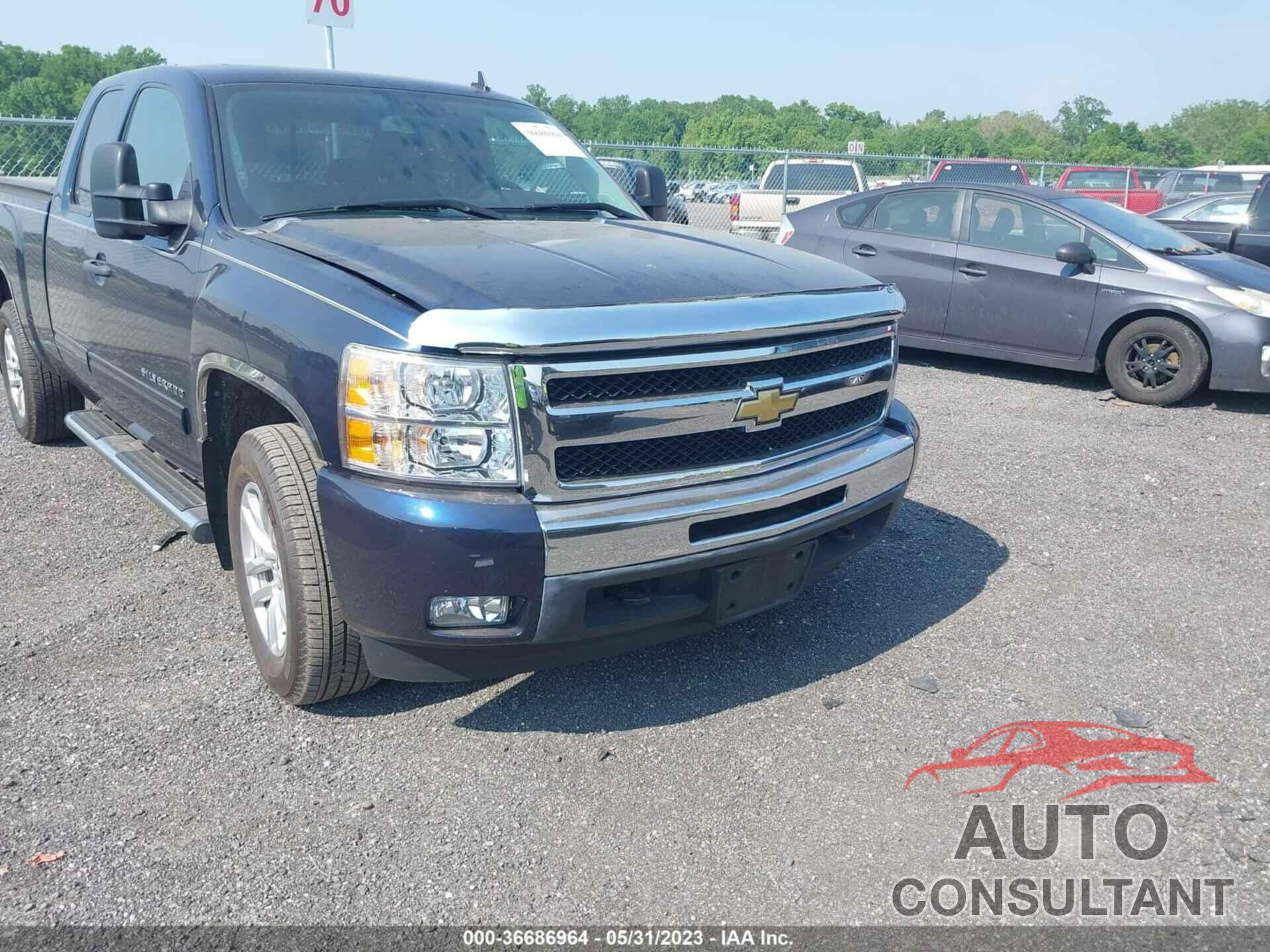 CHEVROLET SILVERADO 1500 2011 - 1GCVKSE25BZ188633