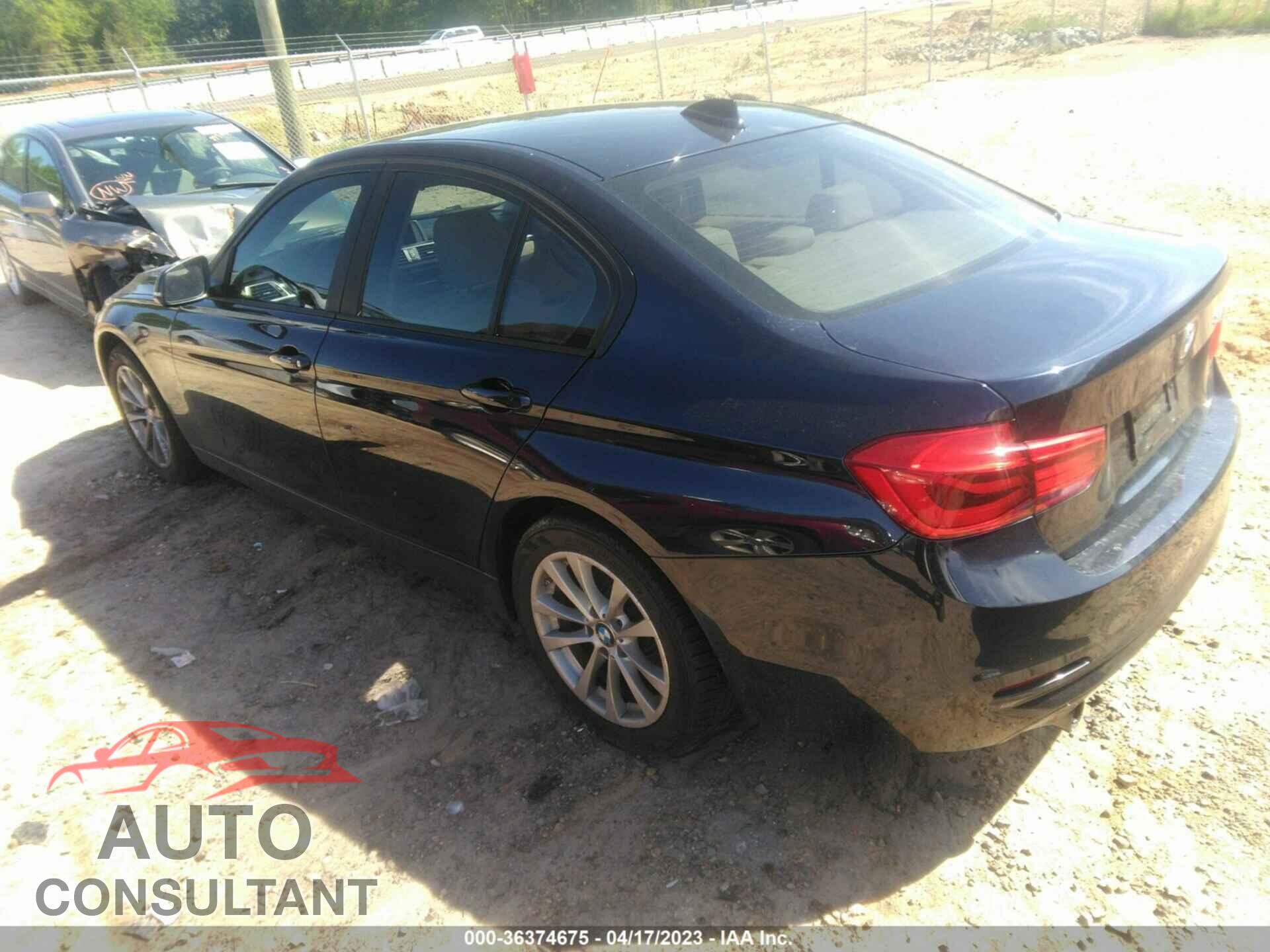 BMW 3 SERIES 2016 - WBA8A9C57GK617841