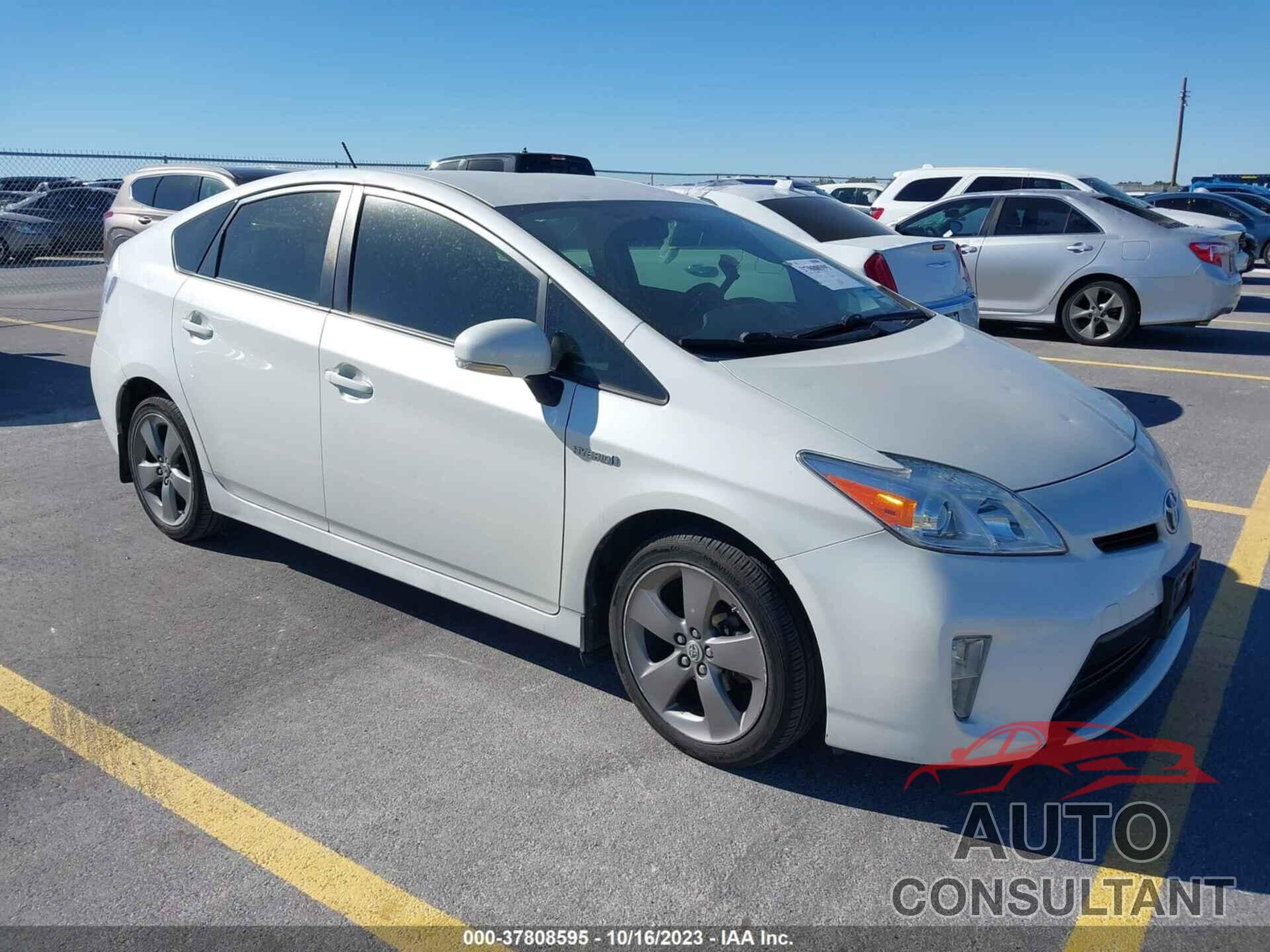 TOYOTA PRIUS 2015 - JTDKN3DU6F0399059