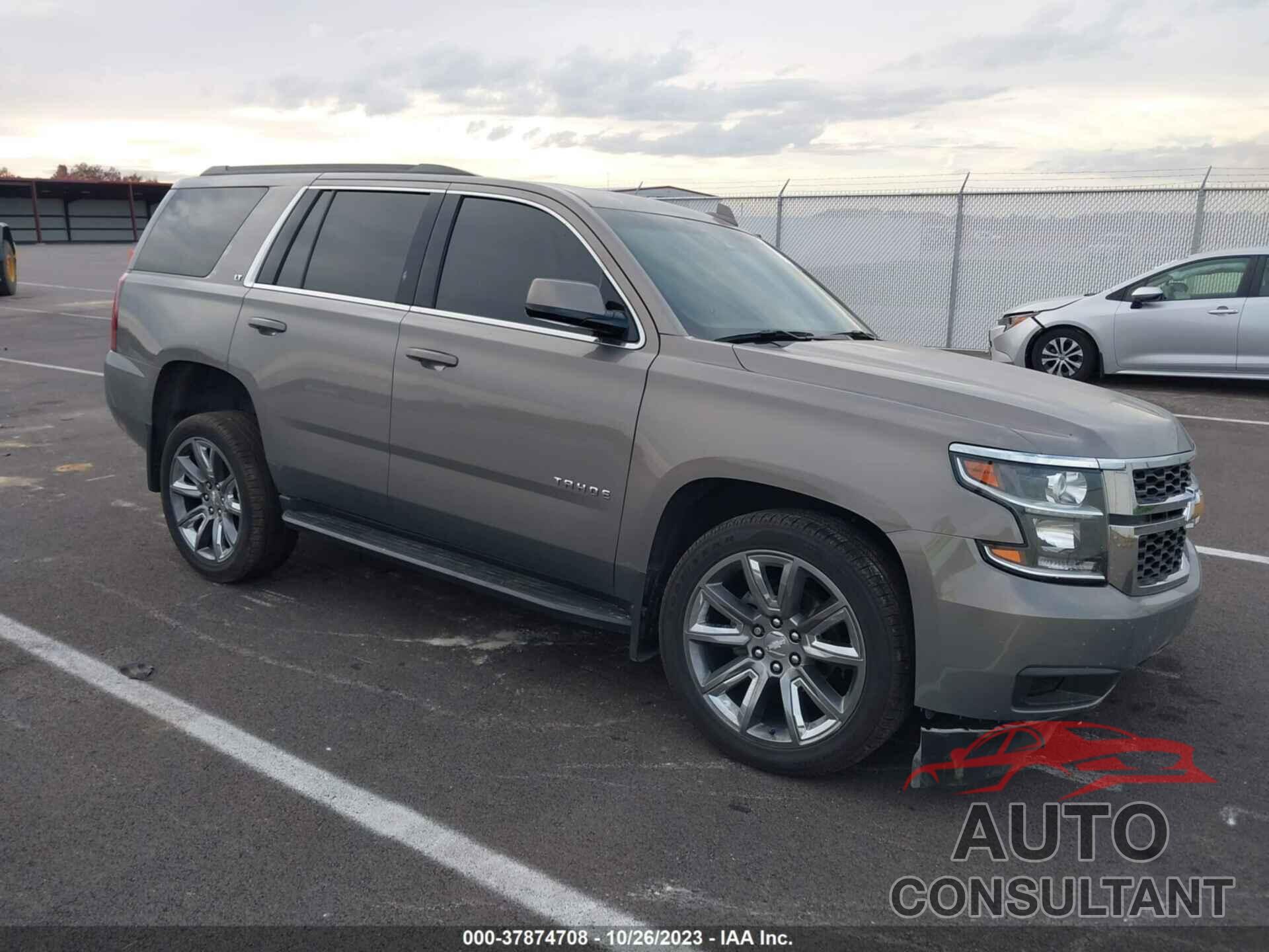 CHEVROLET TAHOE 2018 - 1GNSKBKC7JR325724