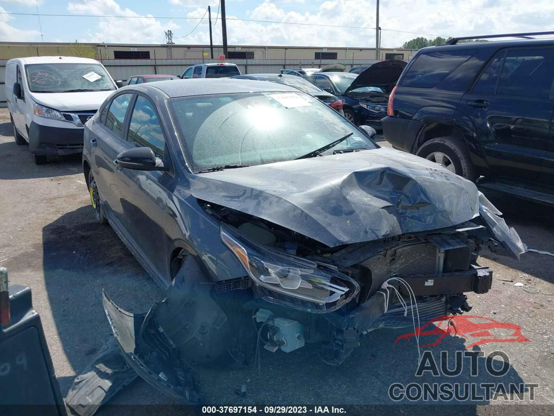 KIA FORTE 2021 - 3KPF44AC0ME290428