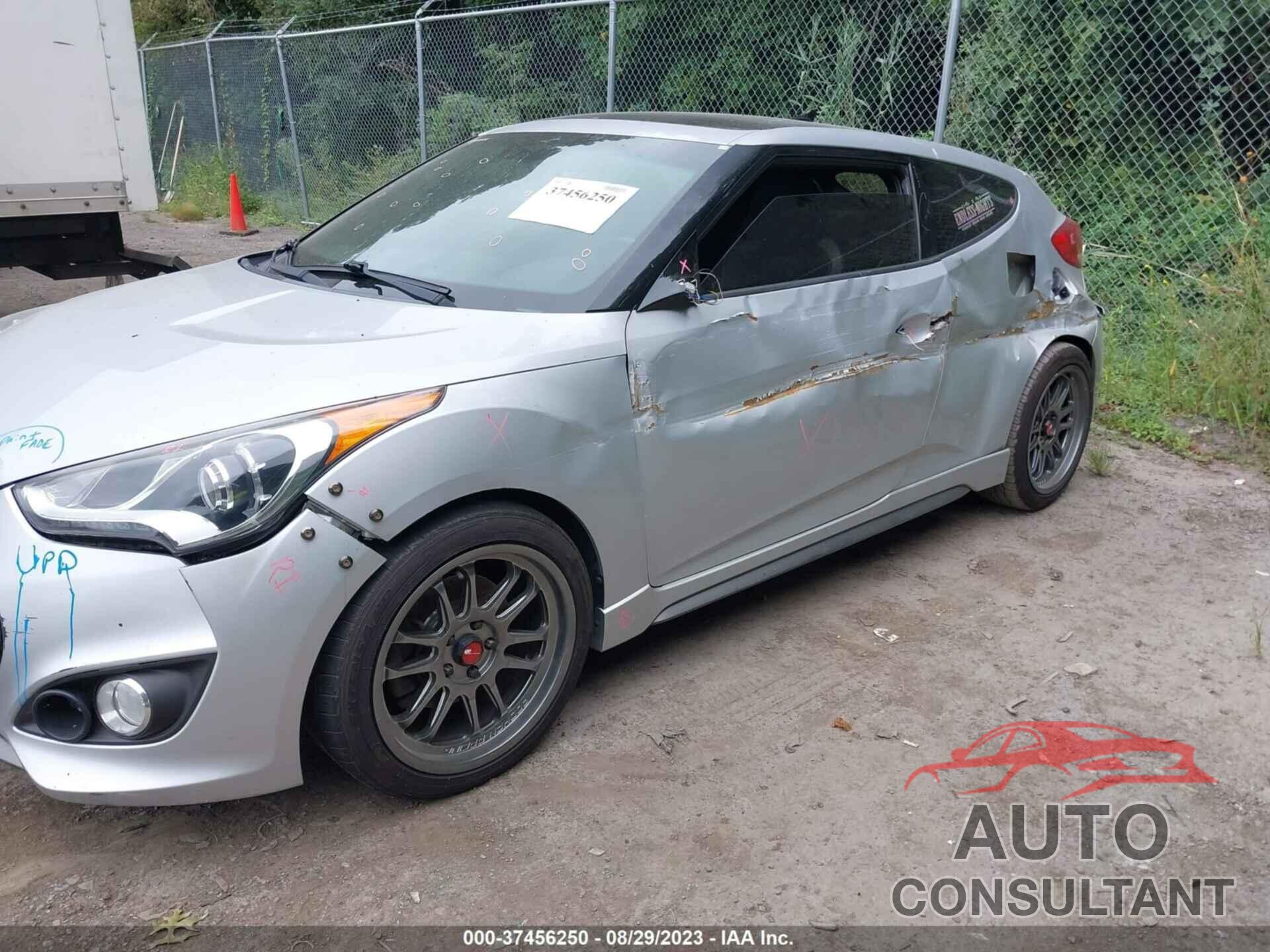 HYUNDAI VELOSTER 2016 - KMHTC6AE0GU289106