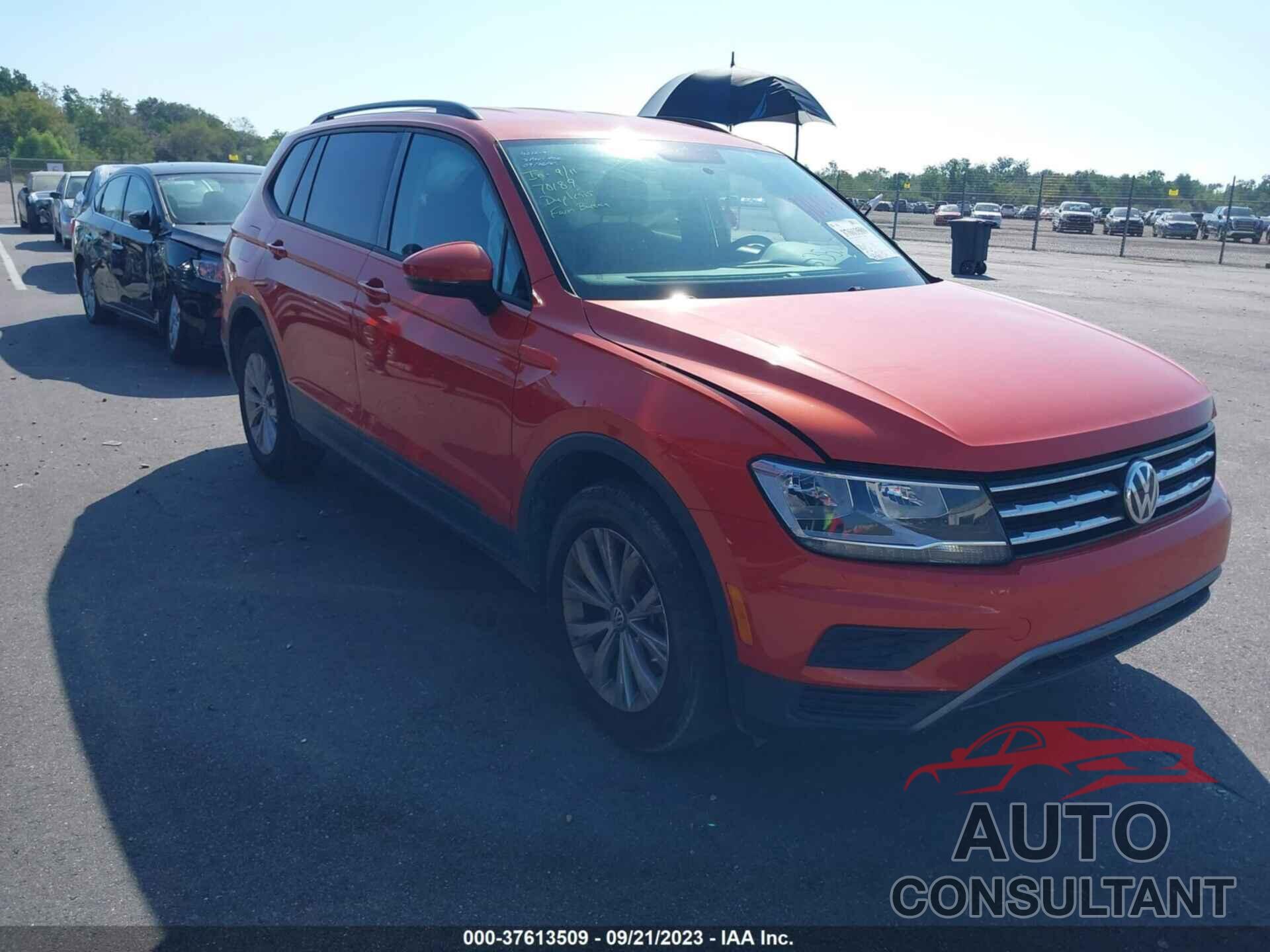 VOLKSWAGEN TIGUAN 2019 - 3VV1B7AX7KM109673