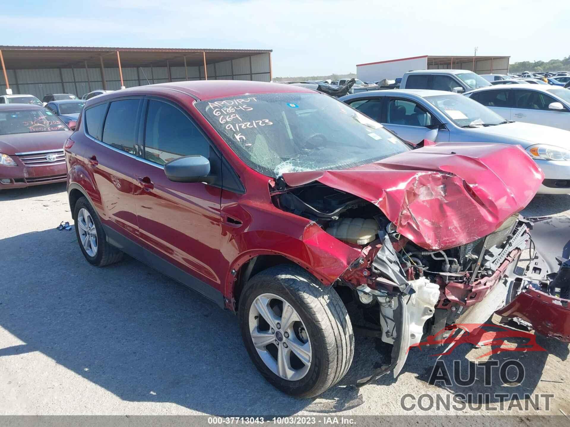 FORD ESCAPE 2016 - 1FMCU0G7XGUB58509