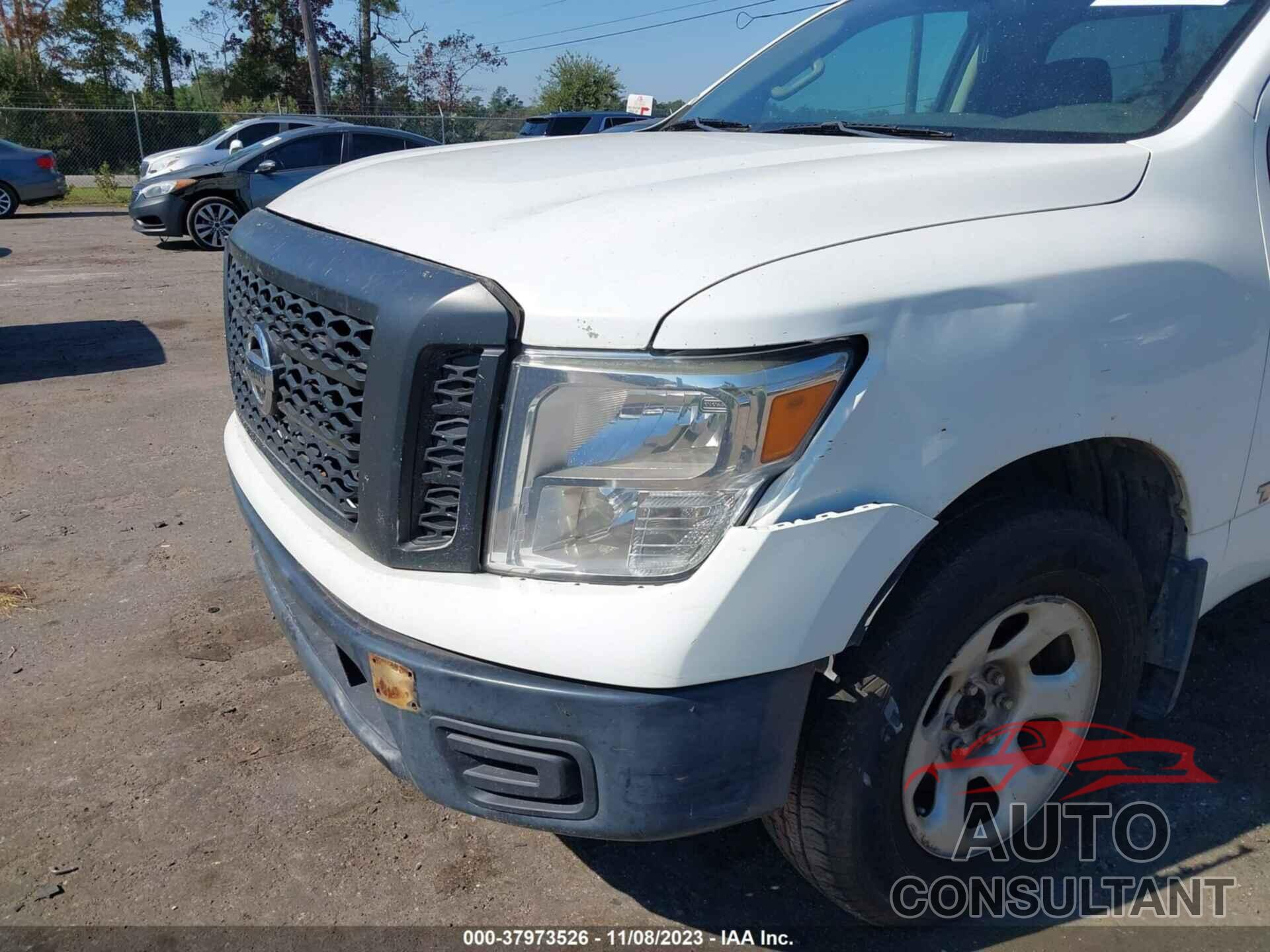 NISSAN TITAN 2017 - 1N6AA1R8XHN563522