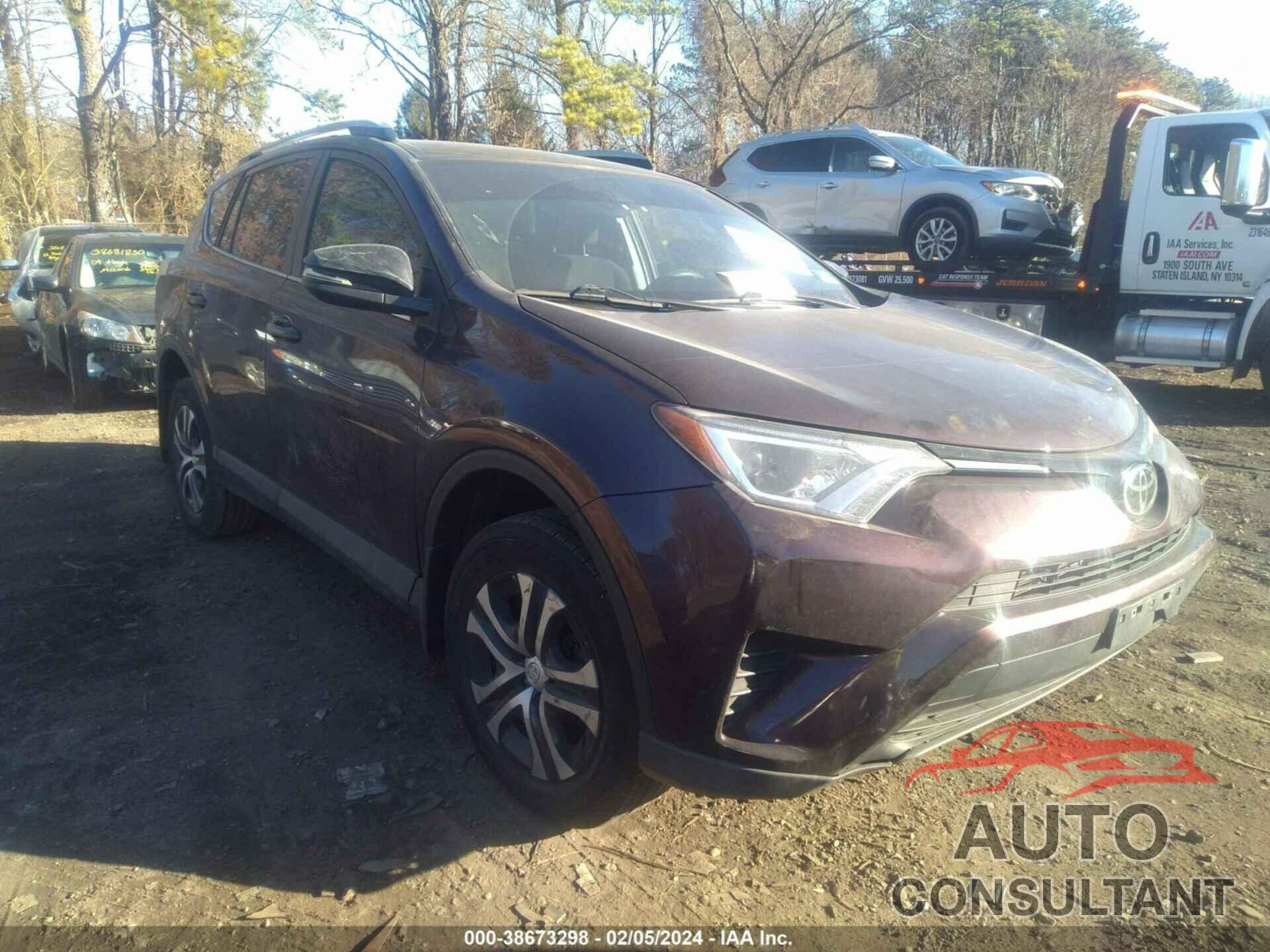 TOYOTA RAV4 2018 - 2T3BFREV8JW811428