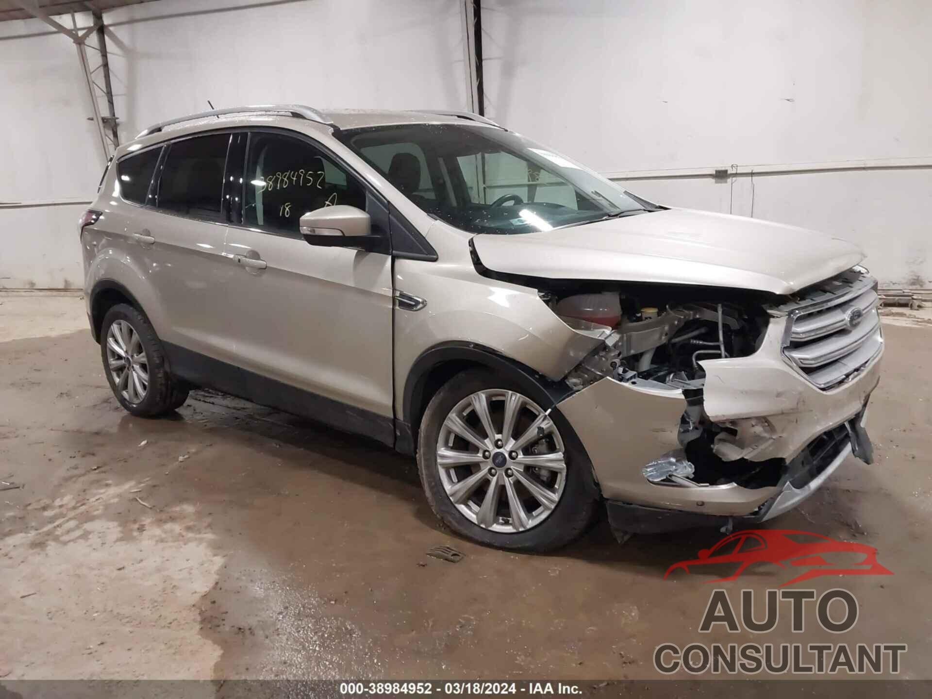 FORD ESCAPE 2018 - 1FMCU9J93JUA50884