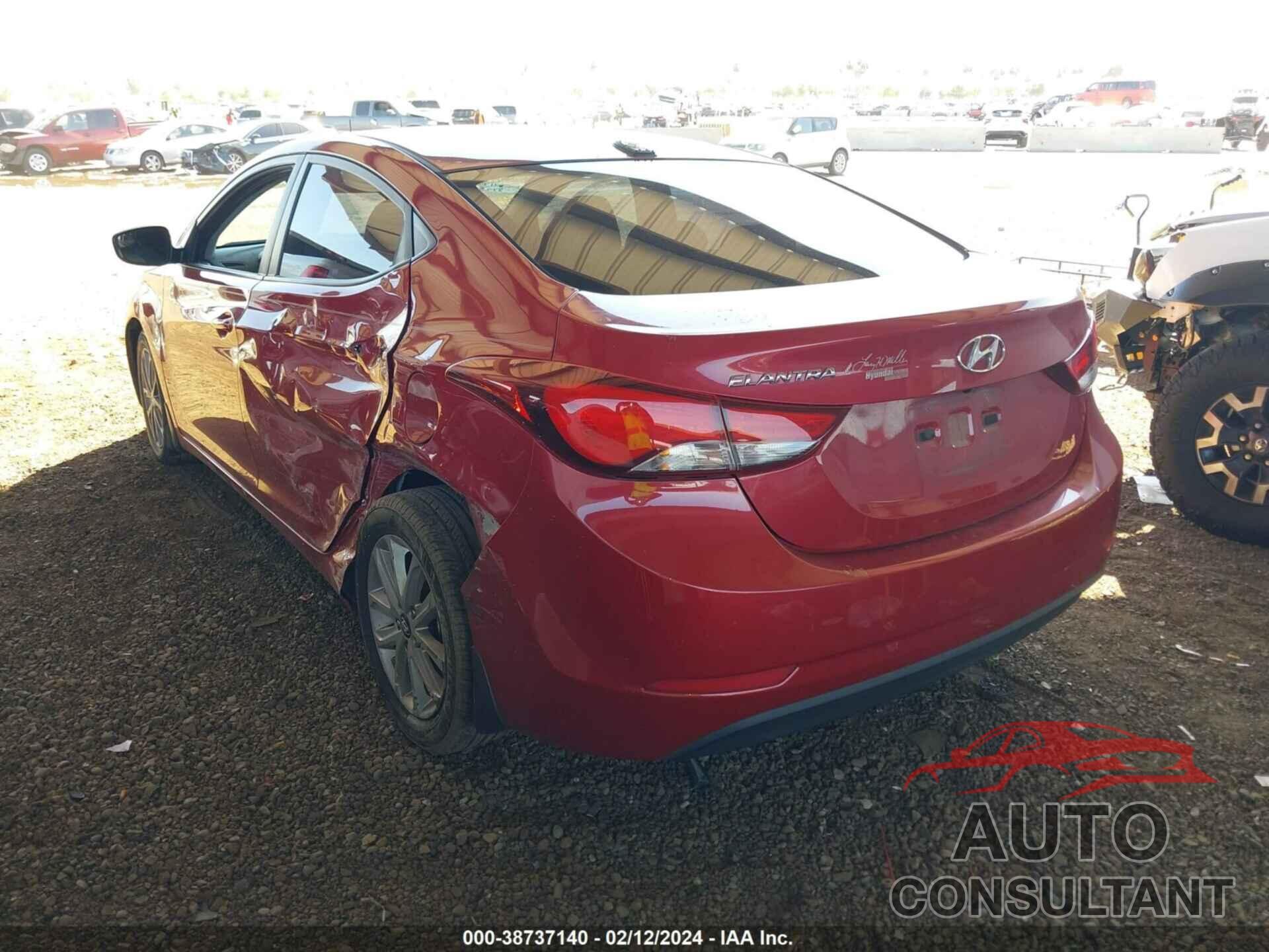 HYUNDAI ELANTRA 2016 - KMHDH4AE0GU542533