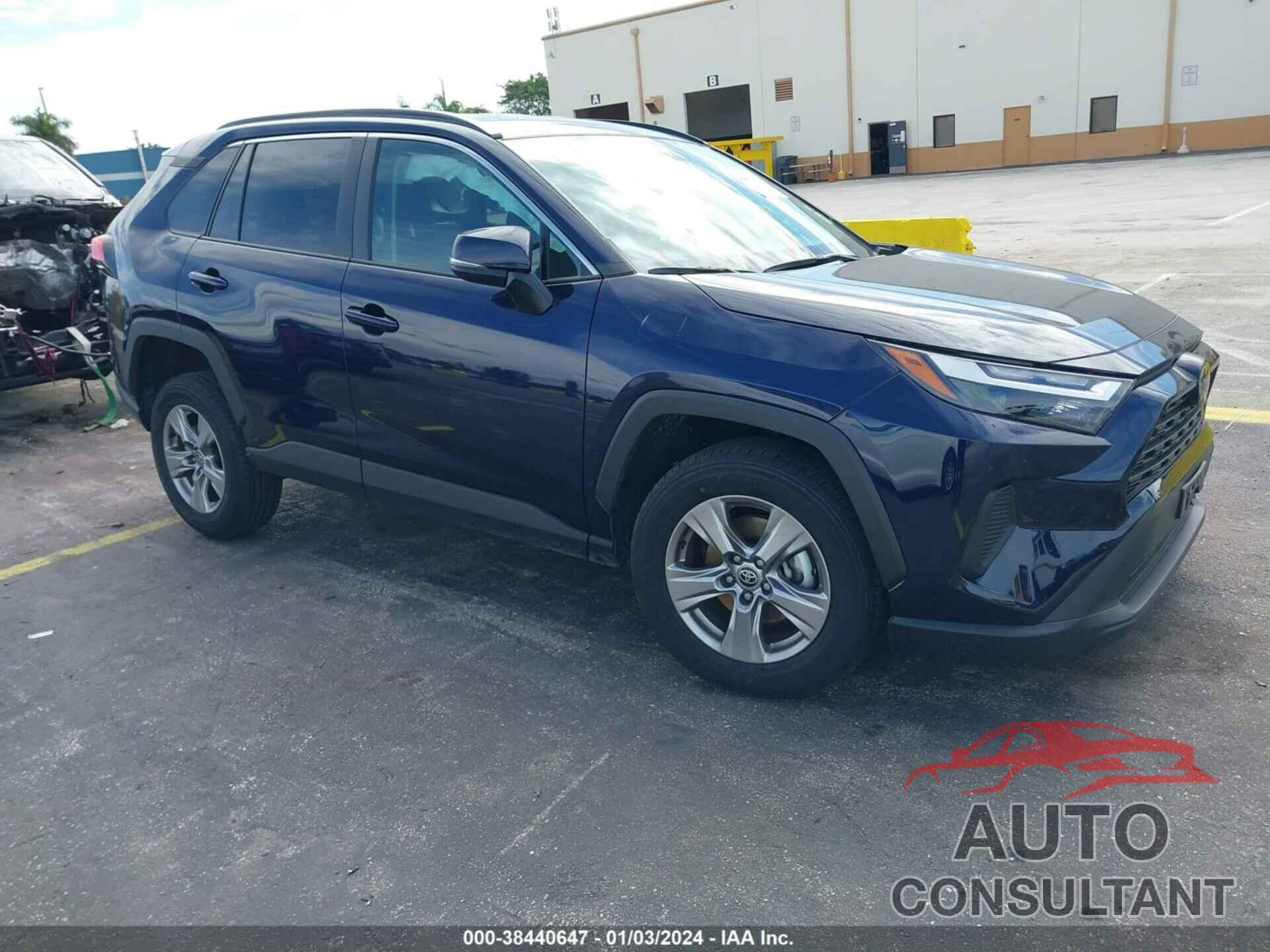TOYOTA RAV4 2023 - 2T3P1RFV1PW374612