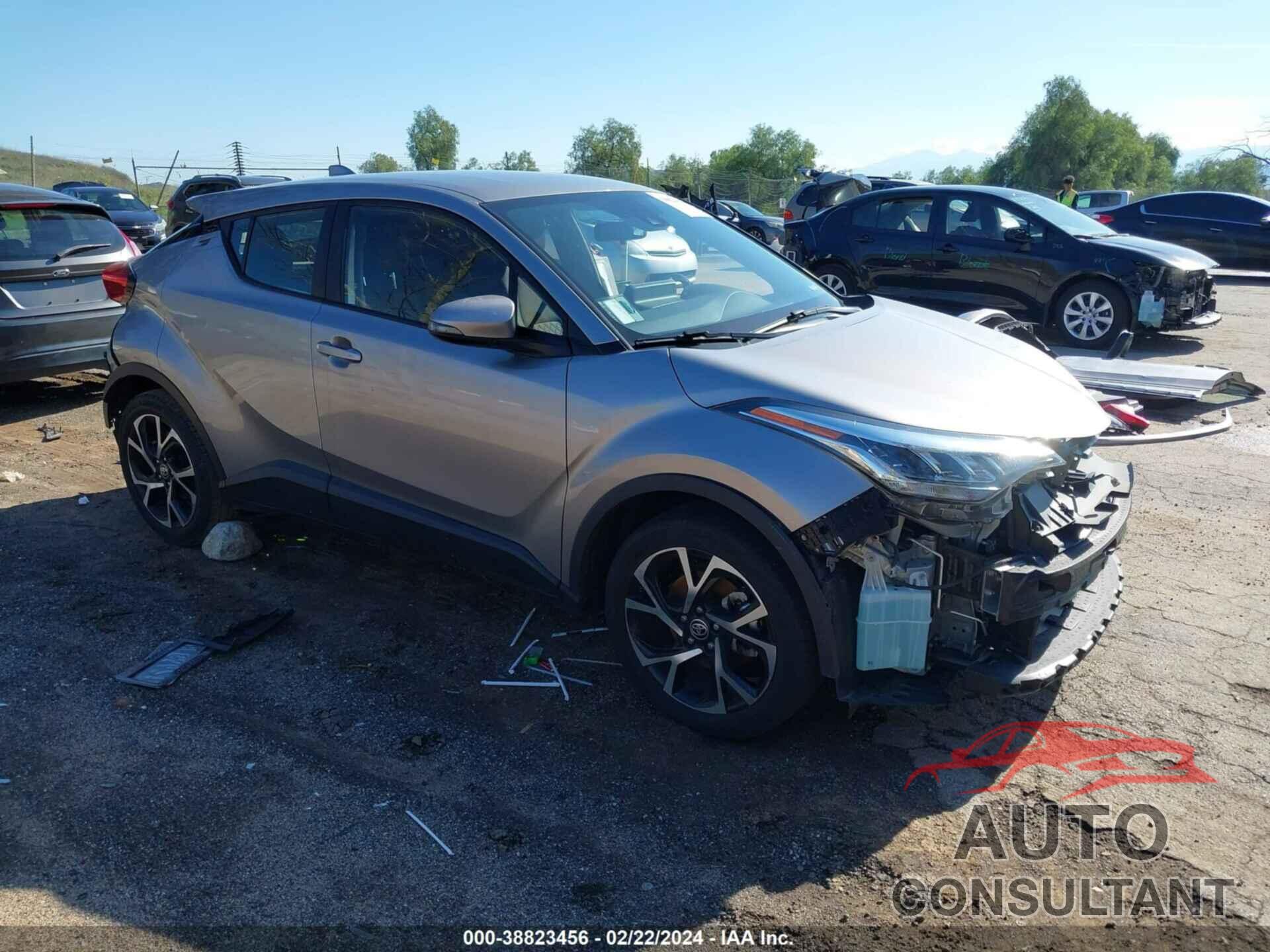 TOYOTA C-HR 2020 - JTNKHMBX7L1068129