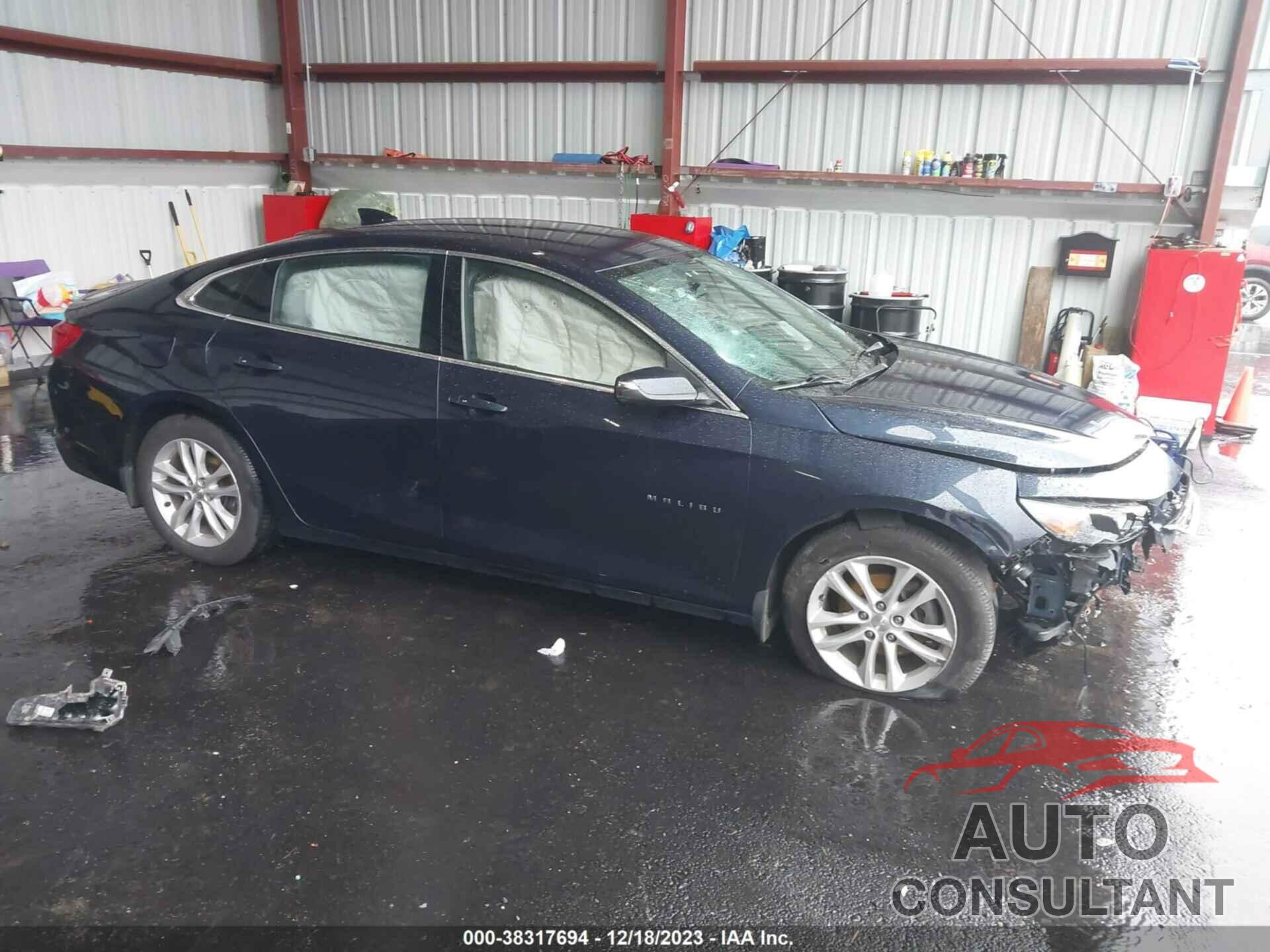 CHEVROLET MALIBU 2016 - 1G1ZE5ST7GF335091