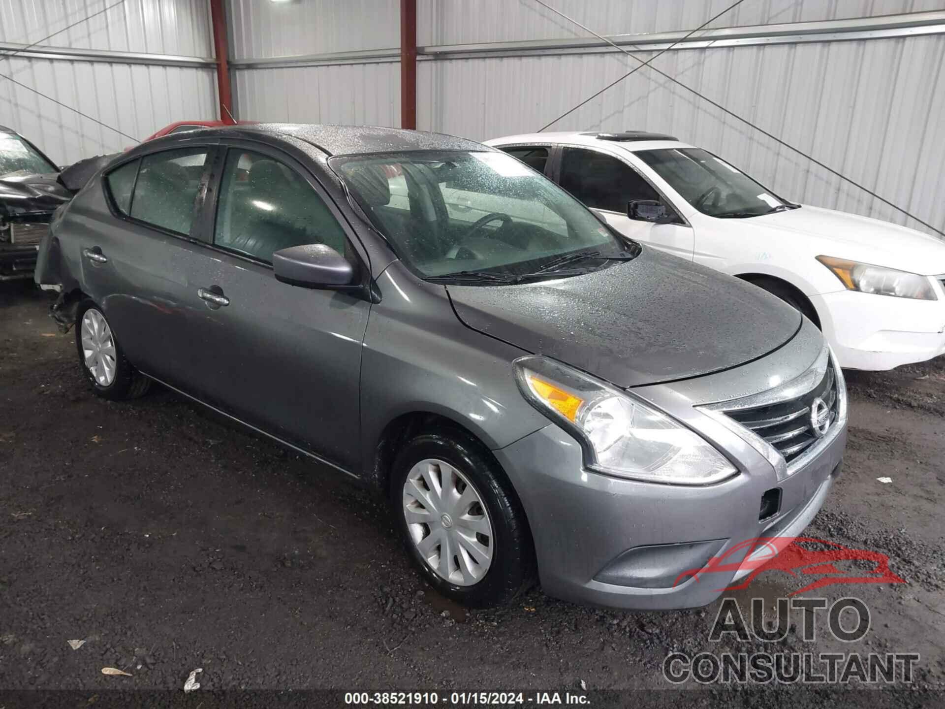 NISSAN VERSA 2017 - 3N1CN7AP3HL841590