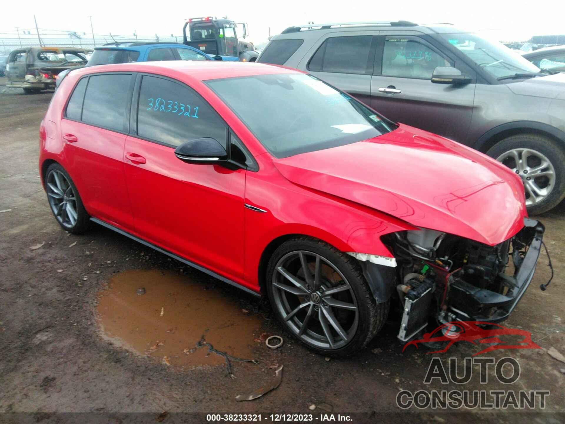 VOLKSWAGEN GOLF R 2018 - WVWVF7AU9JW082677