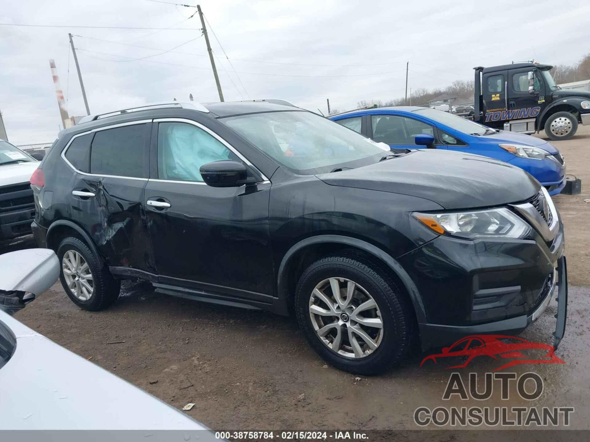 NISSAN ROGUE 2018 - KNMAT2MV9JP562257