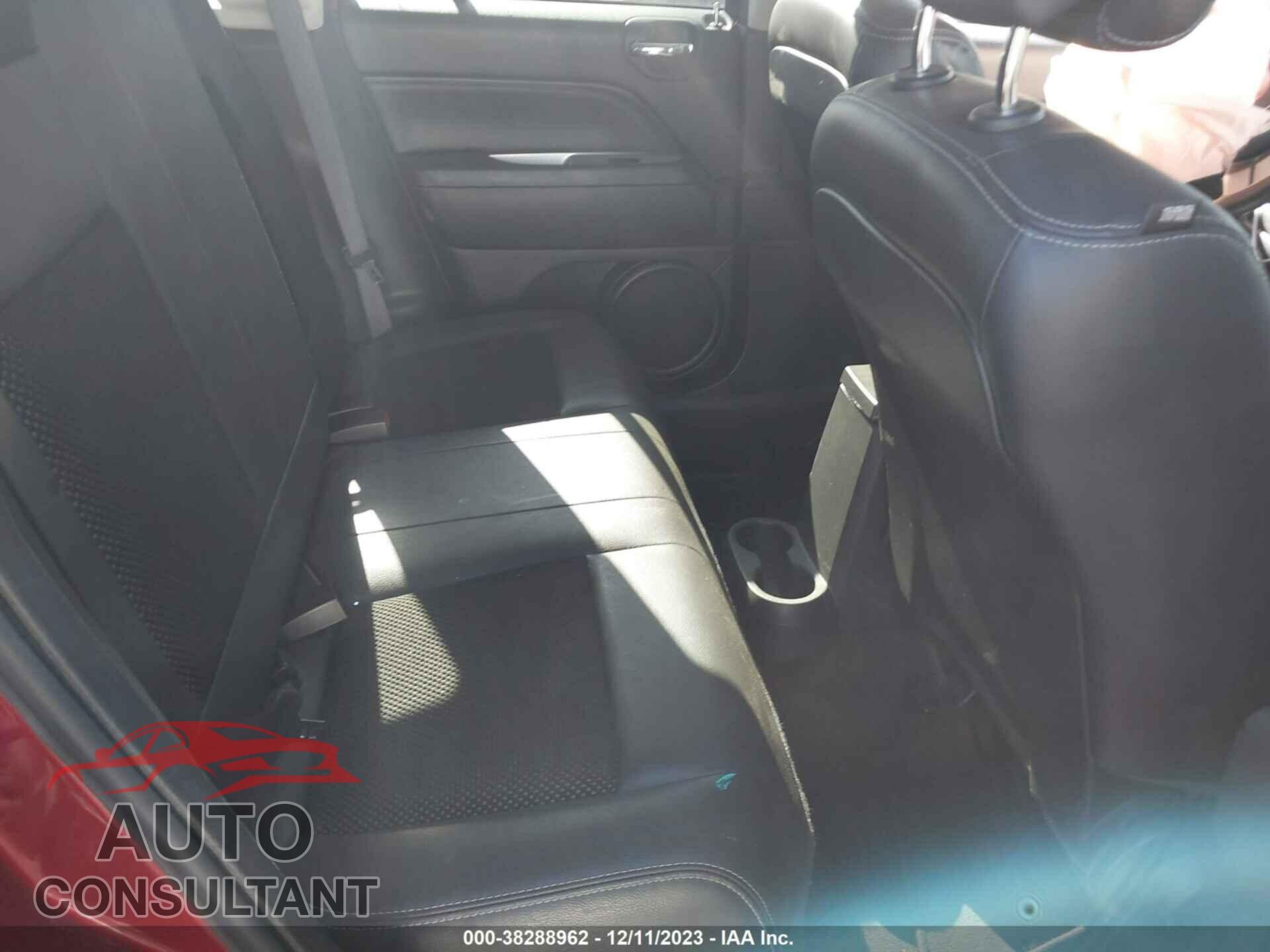 JEEP COMPASS 2016 - 1C4NJCEA9GD628342