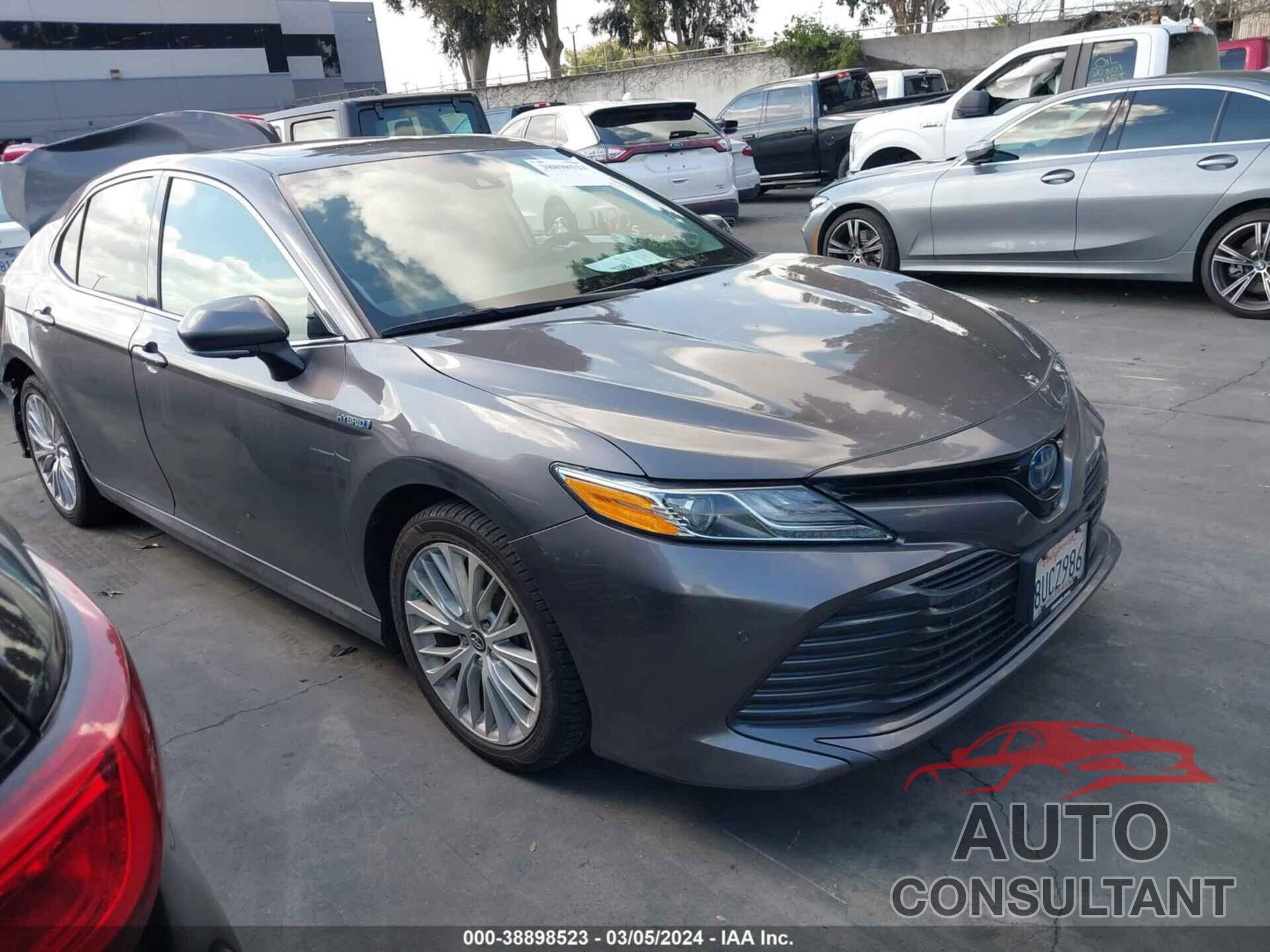 TOYOTA CAMRY 2019 - 4T1B21HK5KU515047