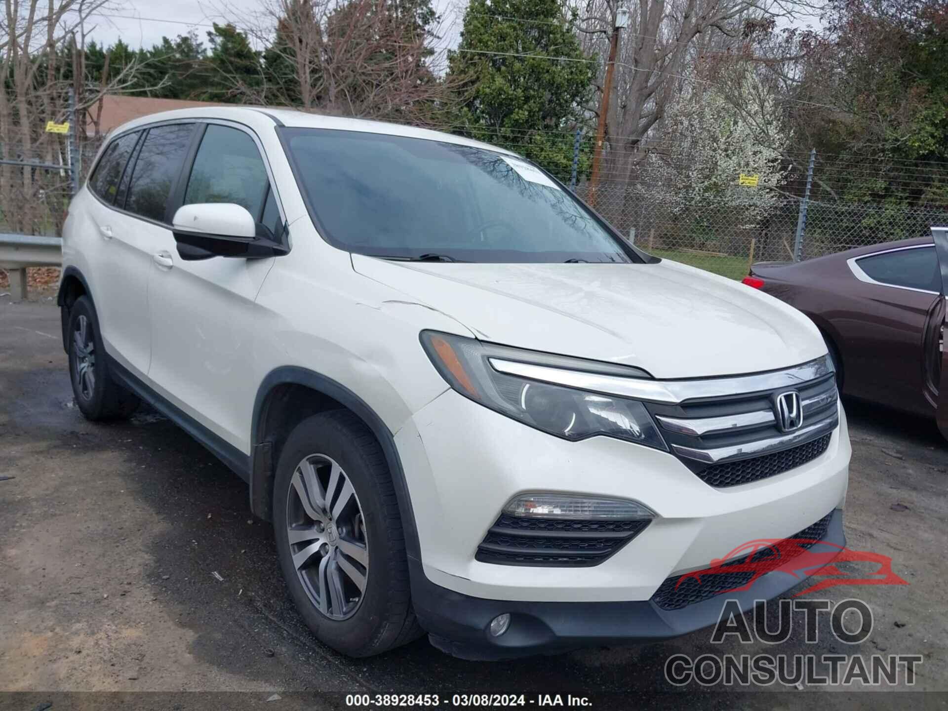 HONDA PILOT 2018 - 5FNYF5H58JB004945