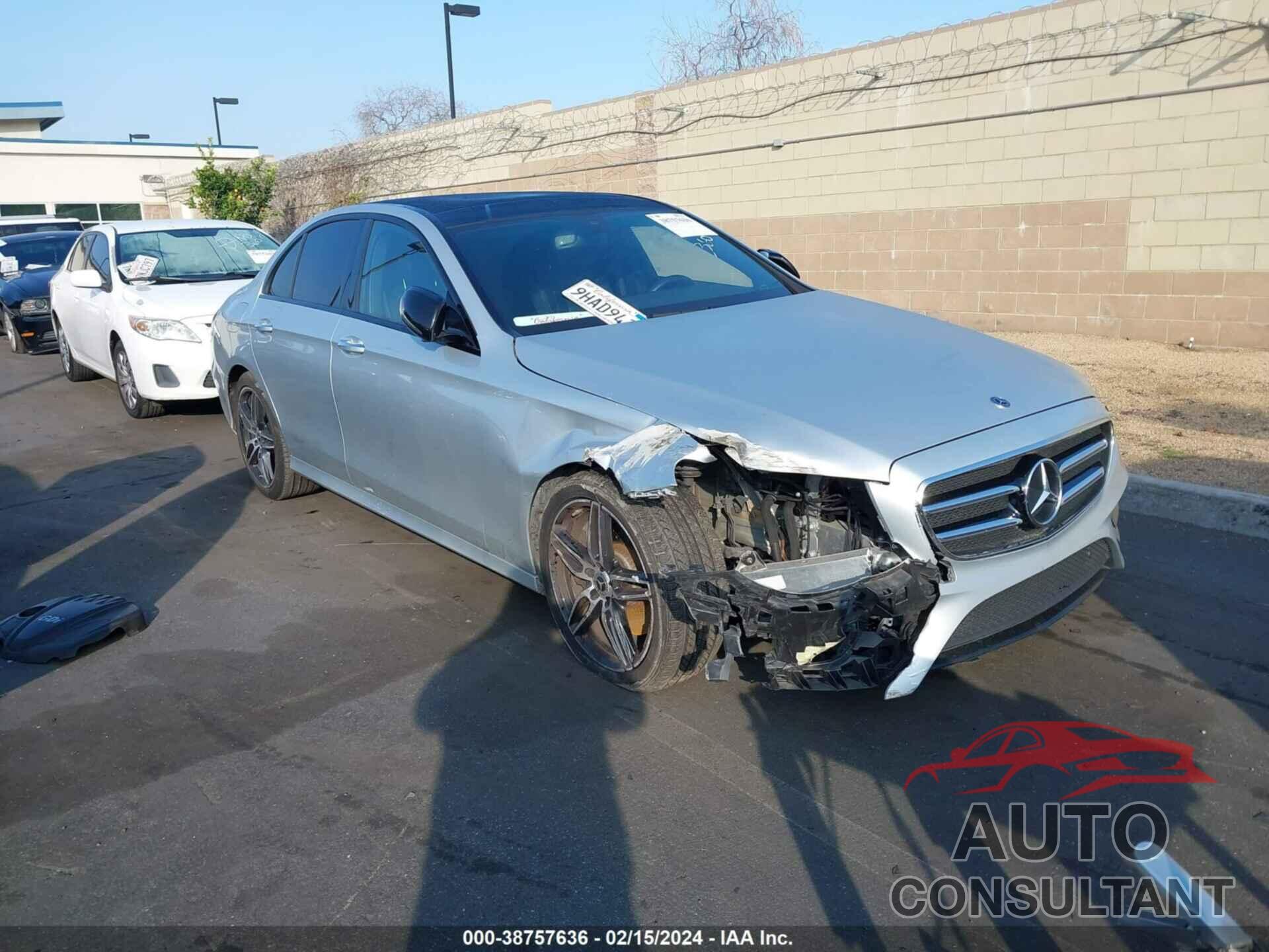 MERCEDES-BENZ E 300 2019 - WDDZF4JB6KA675304