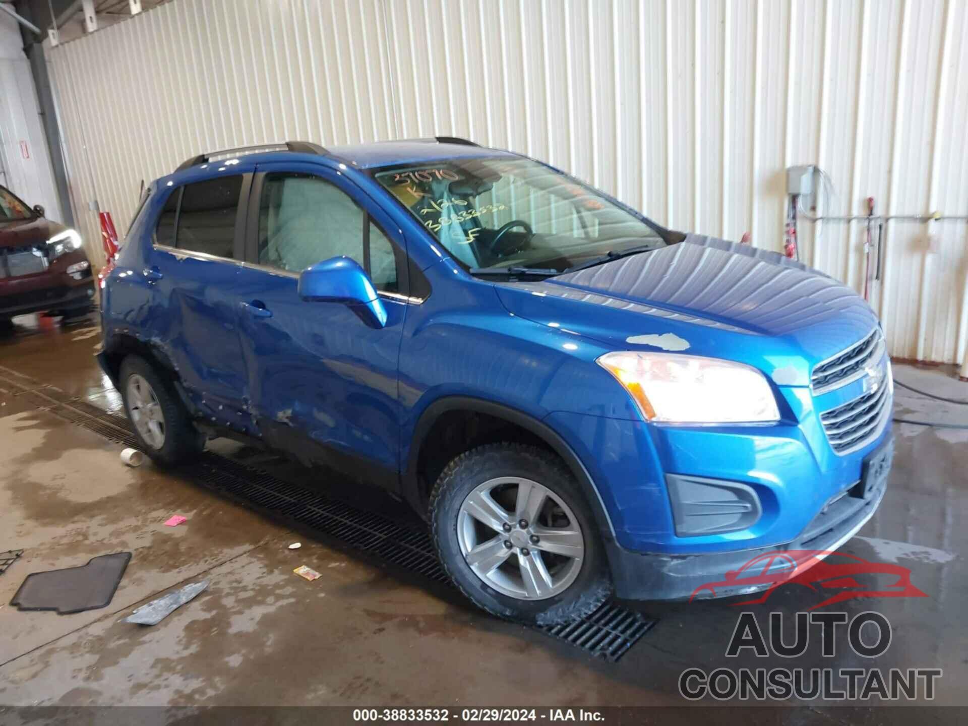 CHEVROLET TRAX 2016 - KL7CJPSB5GB623174